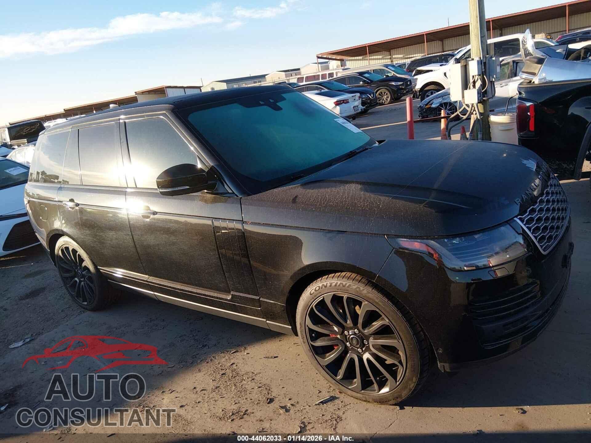 LAND ROVER RANGE ROVER 2018 - SALGV2RE8JA390229