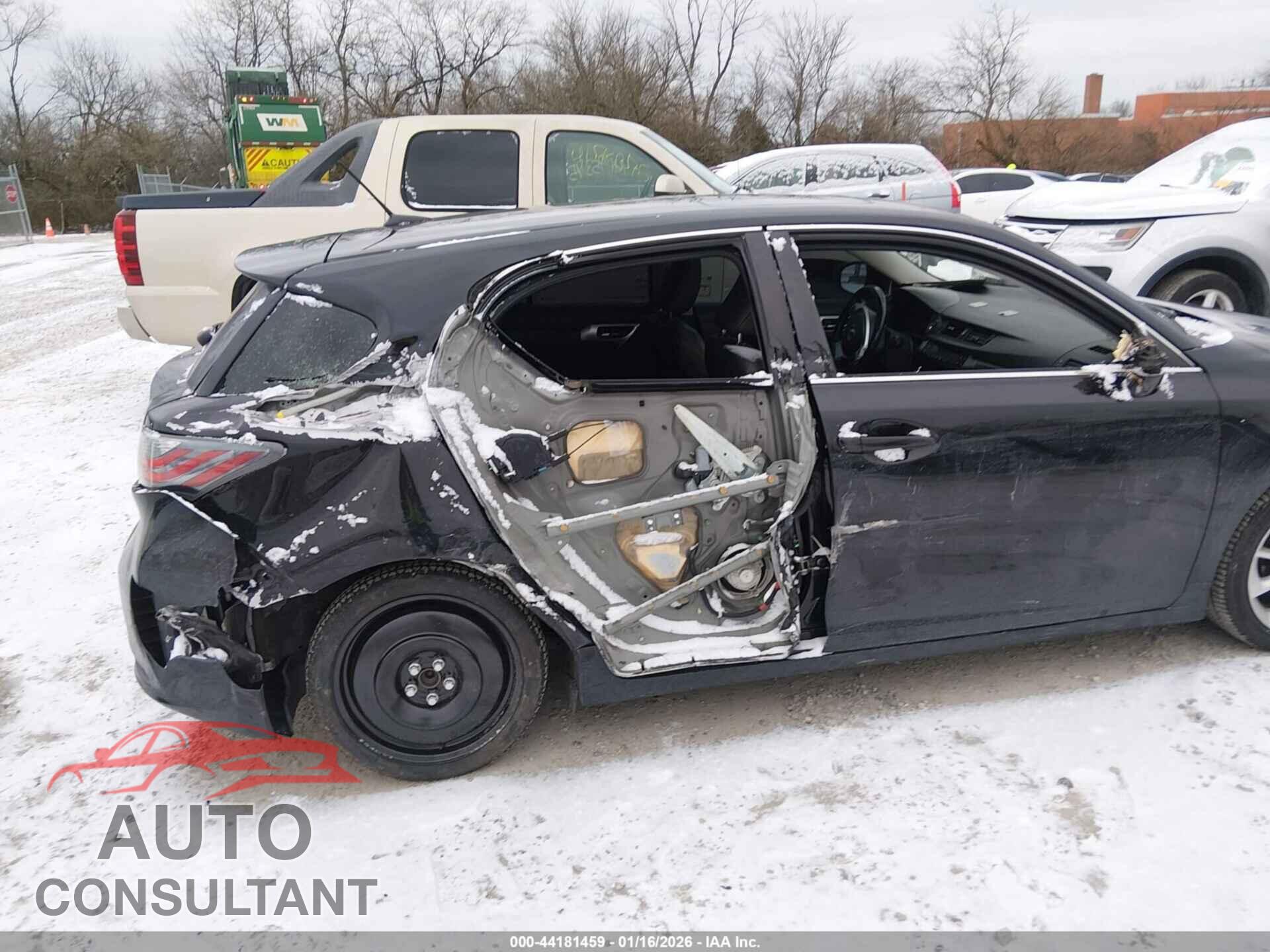 LEXUS CT 200H 2013 - JTHKD5BH8D2141792