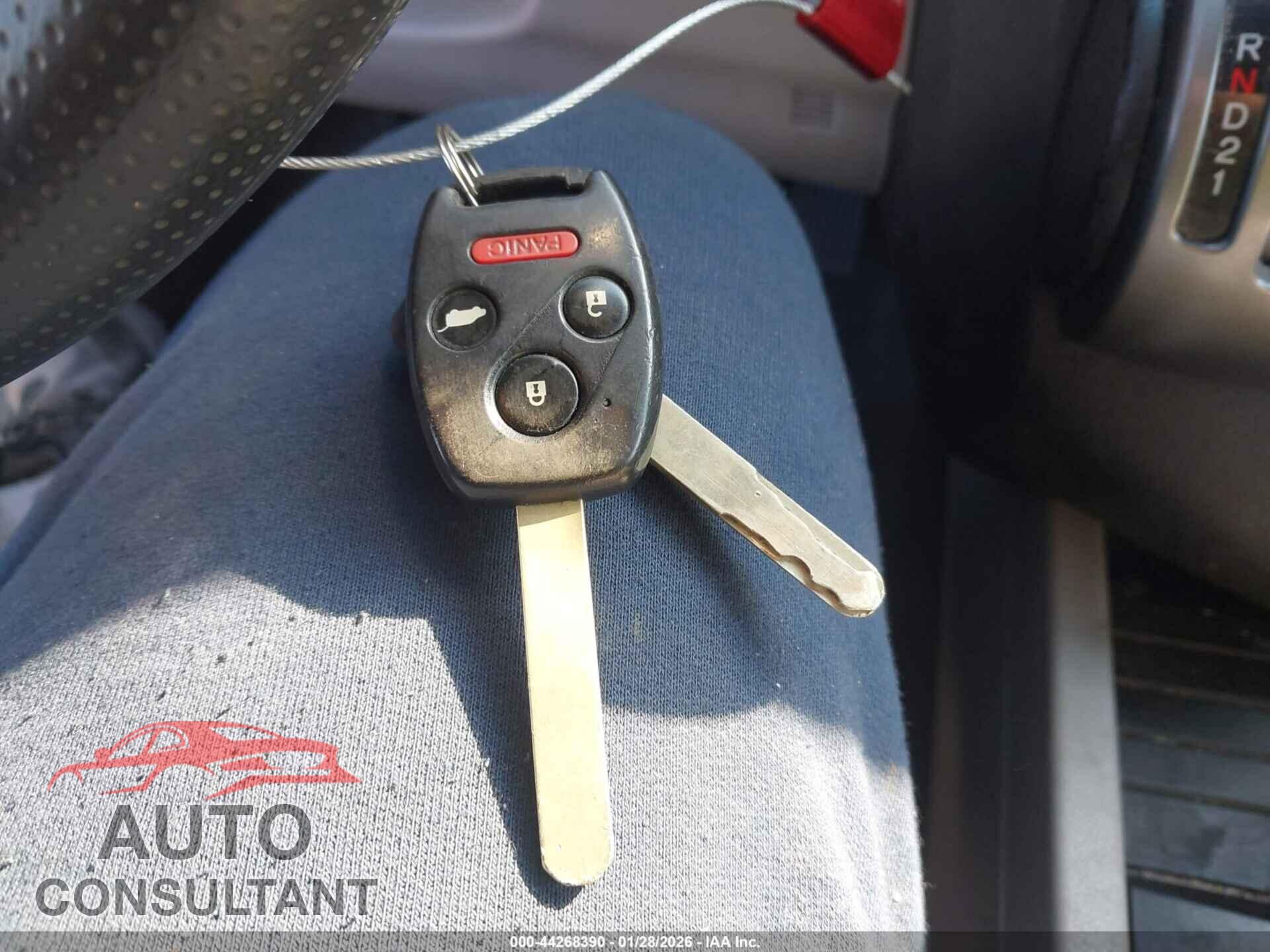HONDA PILOT 2013 - 5FNYF3H29DB003382