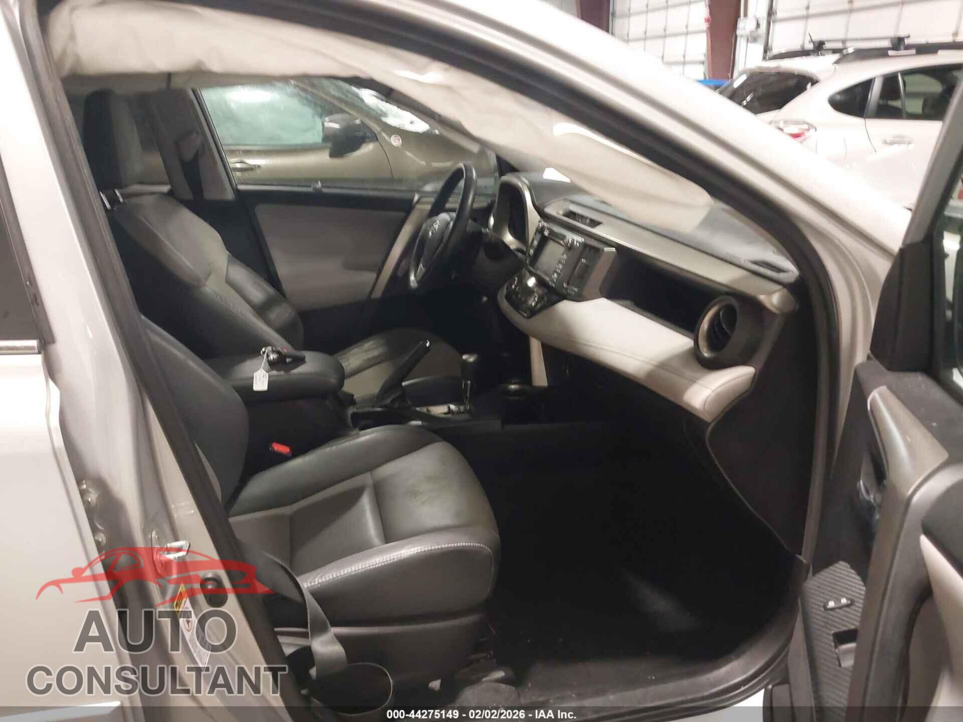 TOYOTA RAV4 2015 - 2T3DFREV5FW367957