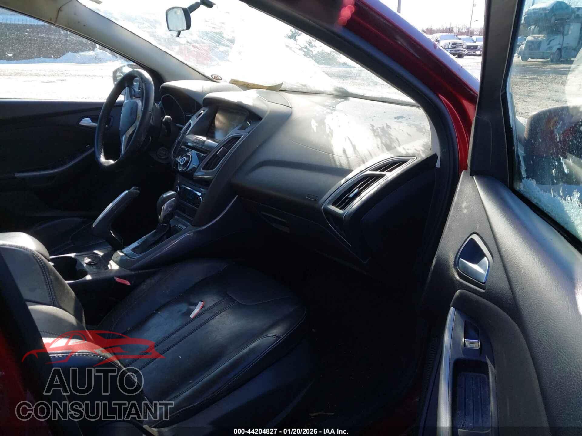 FORD FOCUS 2013 - 1FADP3N26DL150133