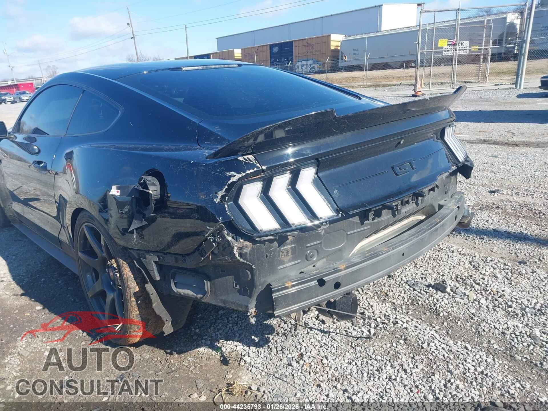 FORD MUSTANG 2018 - 1FA6P8CF0J5137289