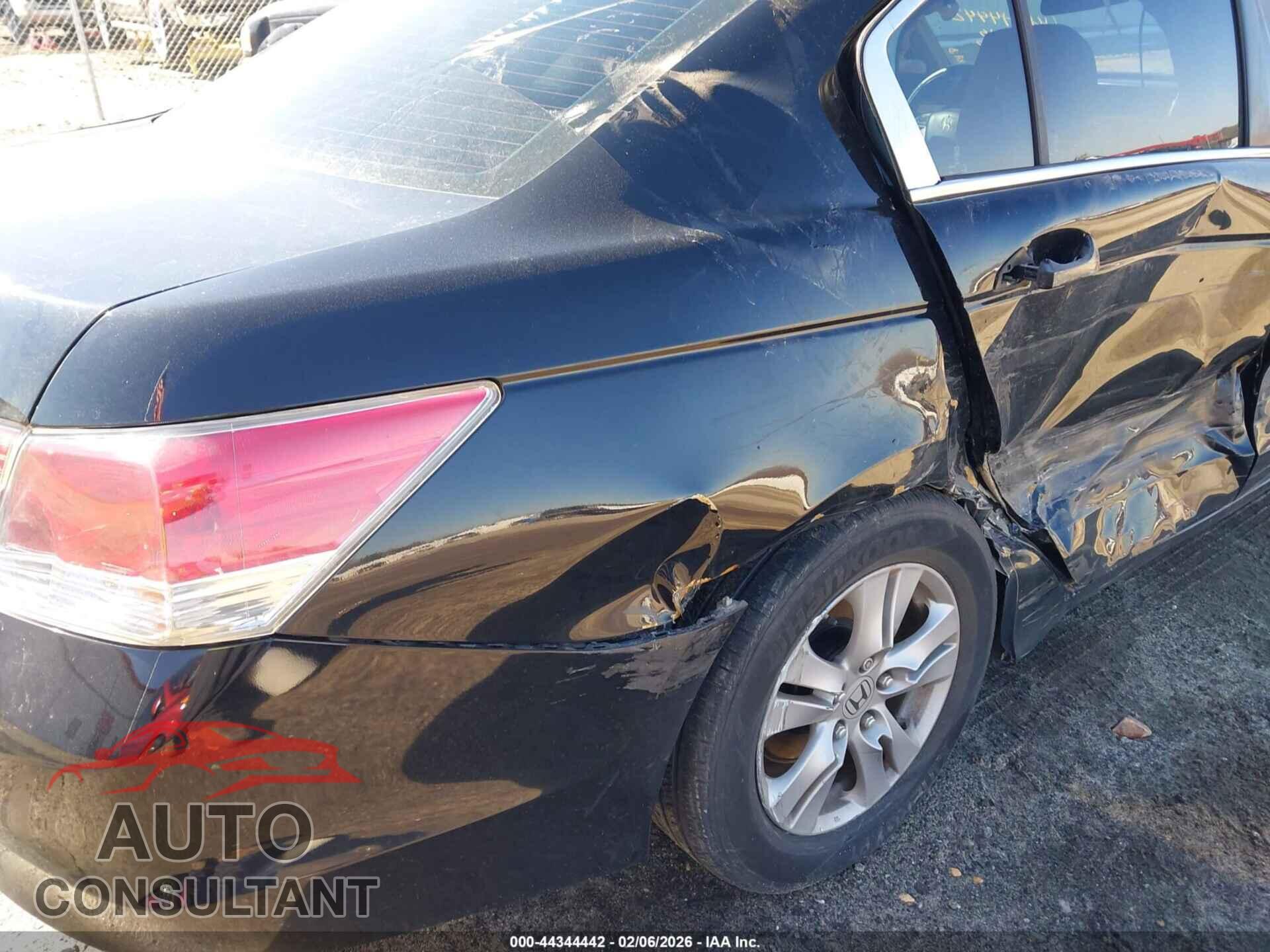 HONDA ACCORD 2012 - 1HGCP2F68CA200415