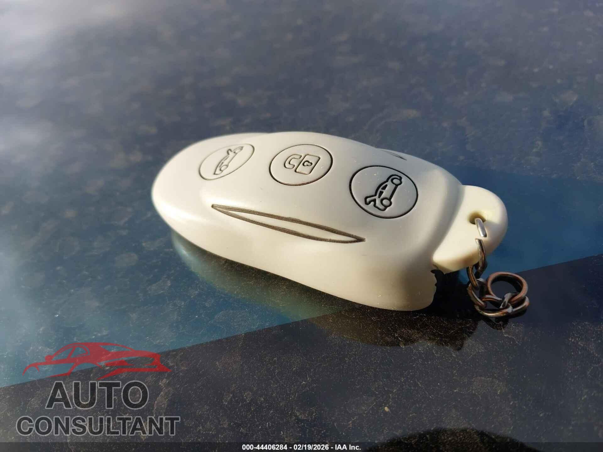 TESLA MODEL S 2013 - 5YJSA1DN3DFP26606