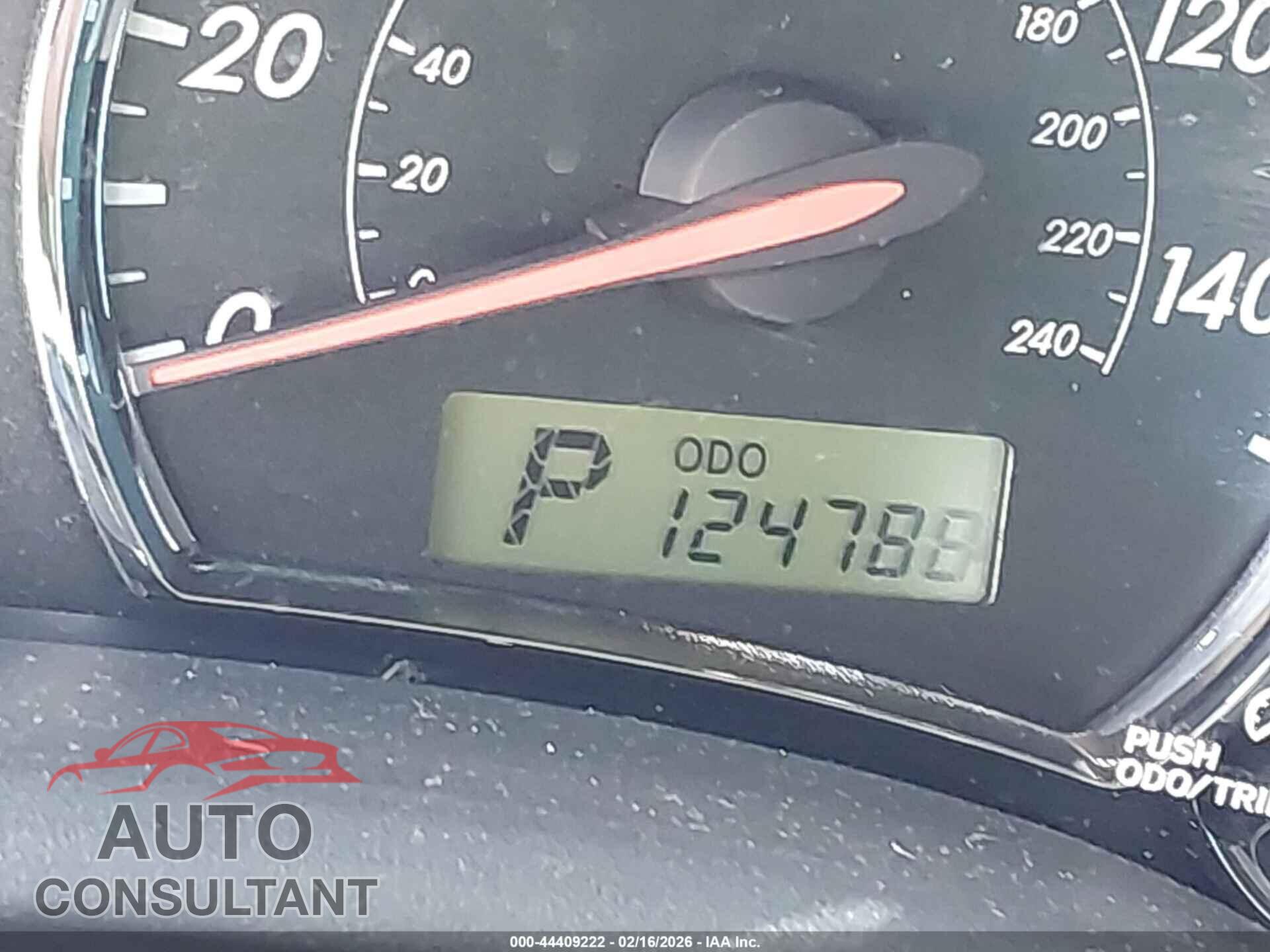 TOYOTA COROLLA 2013 - 5YFBU4EE5DP185537