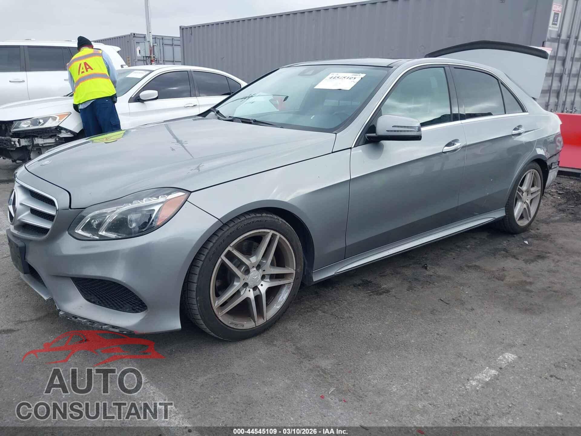 MERCEDES-BENZ E 350 2014 - WDDHF8JB1EA875286