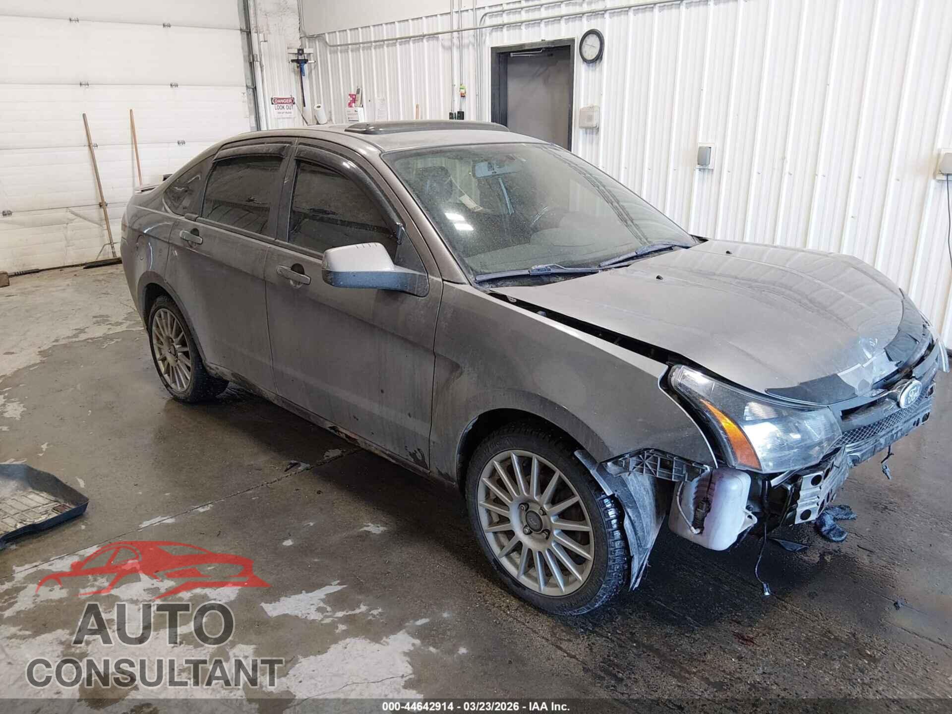 FORD FOCUS 2011 - 1FAHP3GN6BW168152