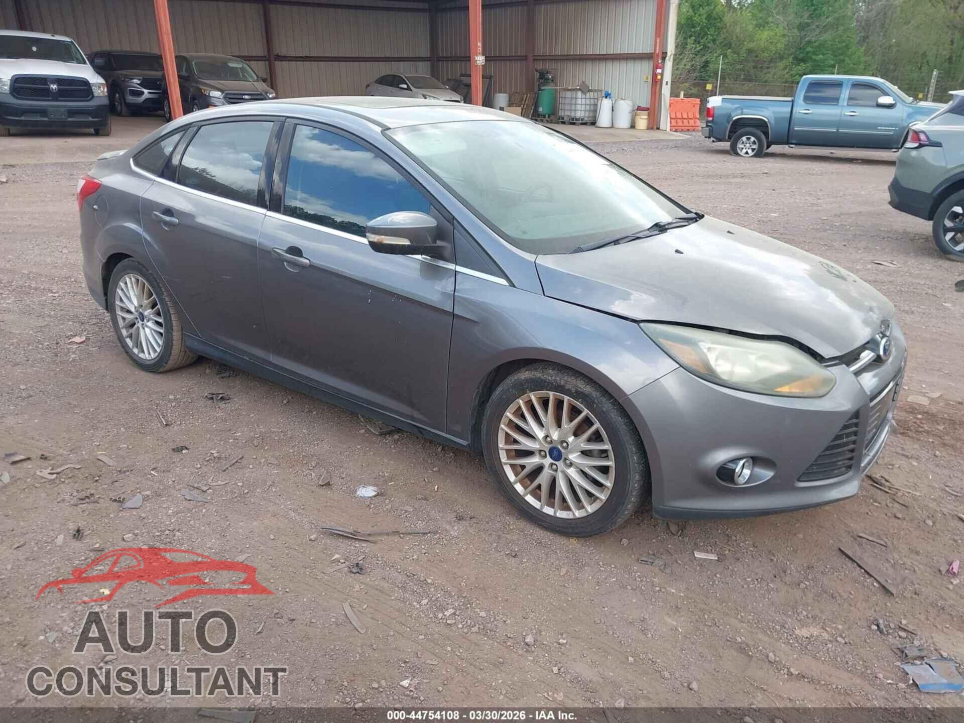 FORD FOCUS 2014 - 1FADP3J21EL402586