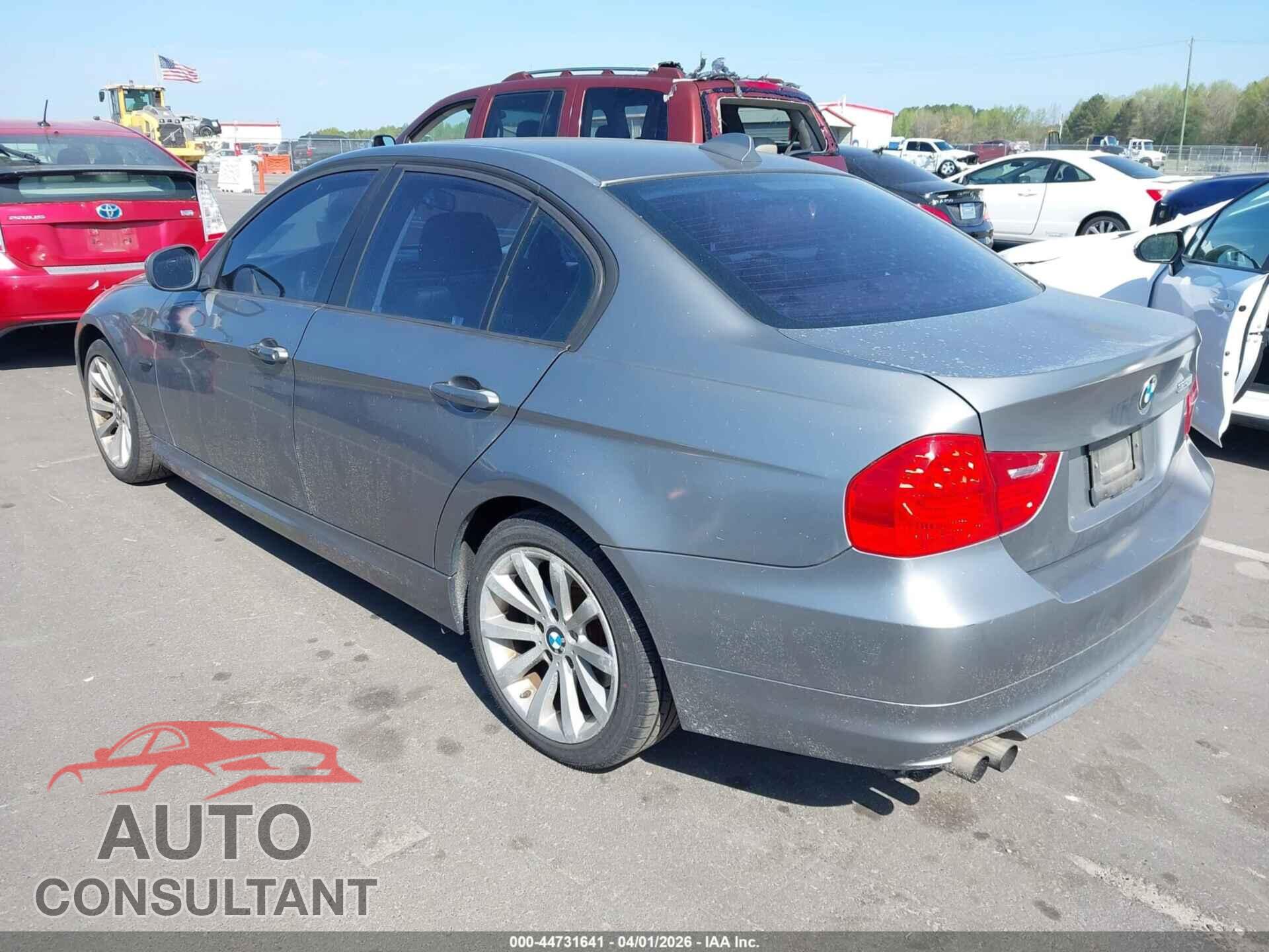 BMW 328I 2011 - WBAPH5C57BA441193