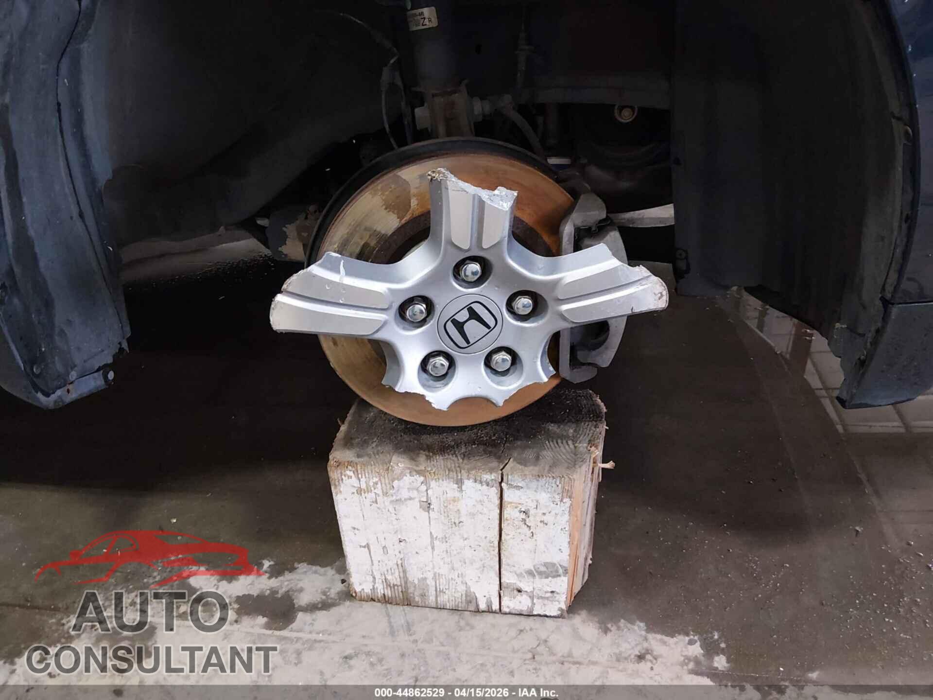 HONDA PILOT 2012 - 5FNYF4HS4CB079011