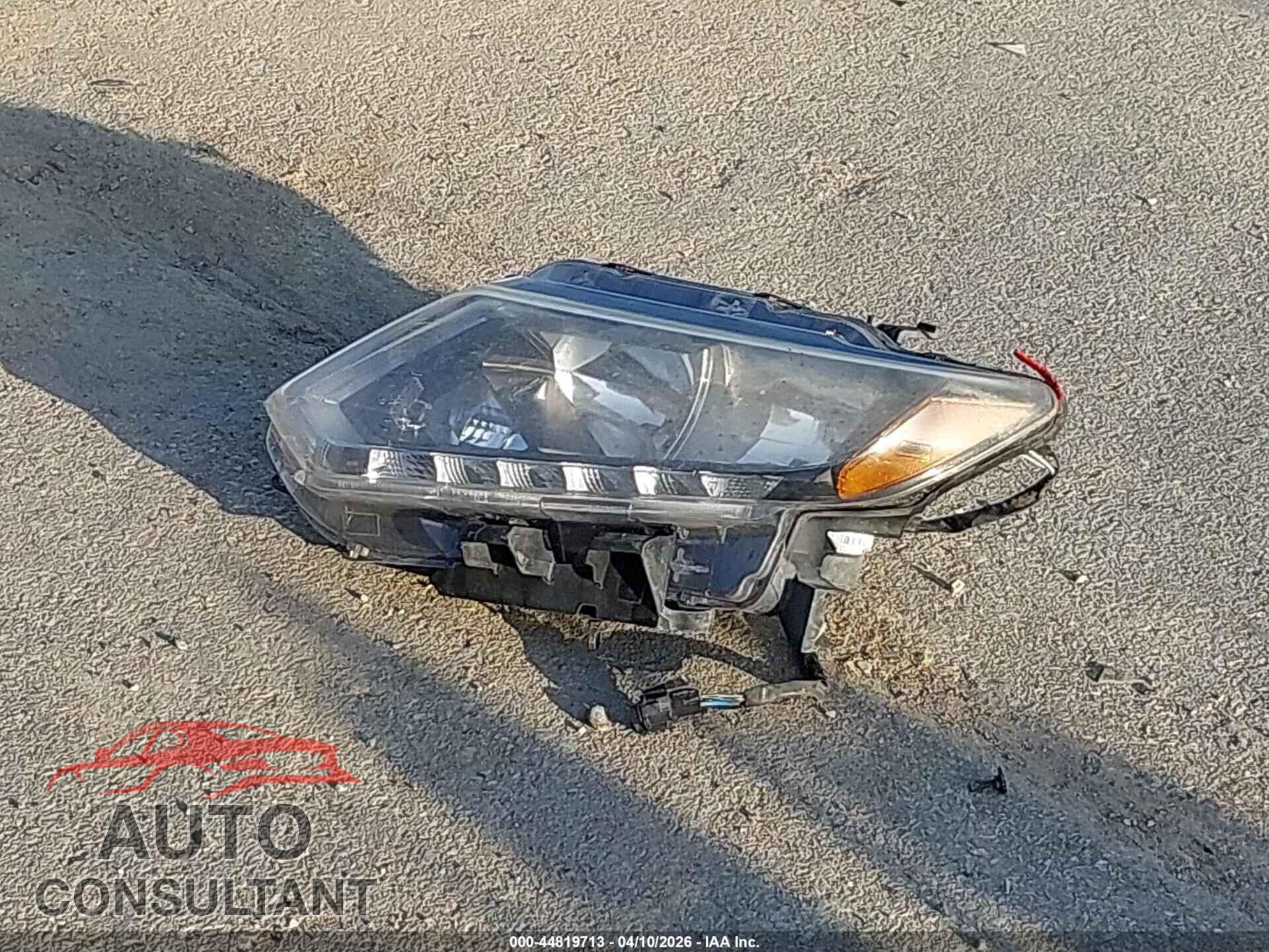 NISSAN ROGUE 2016 - KNMAT2MV4GP629419