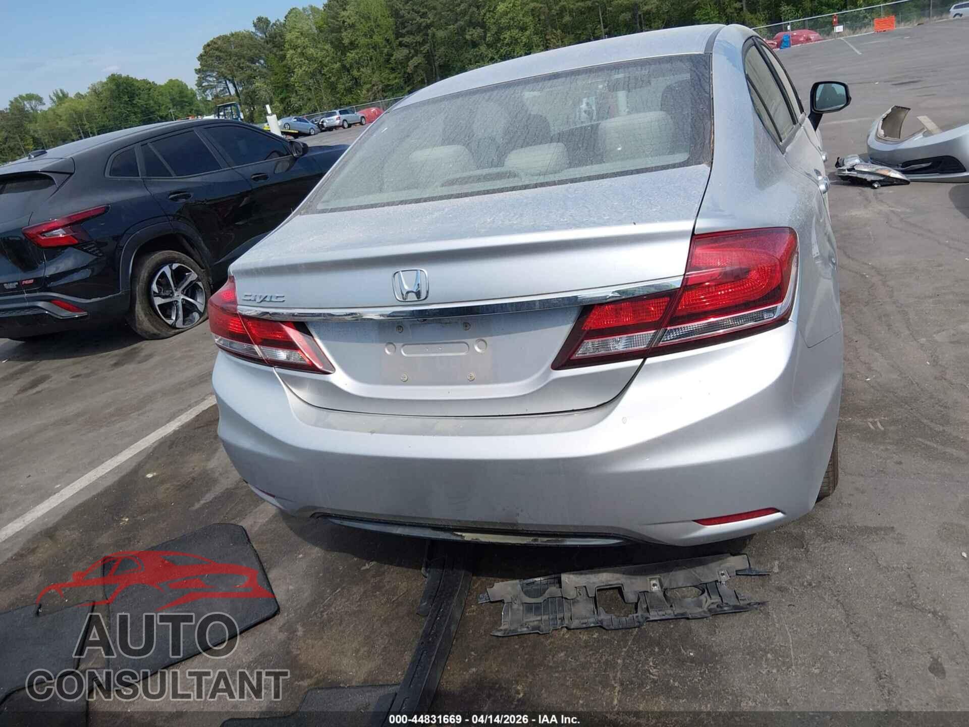 HONDA CIVIC 2013 - 2HGFB2F54DH548024
