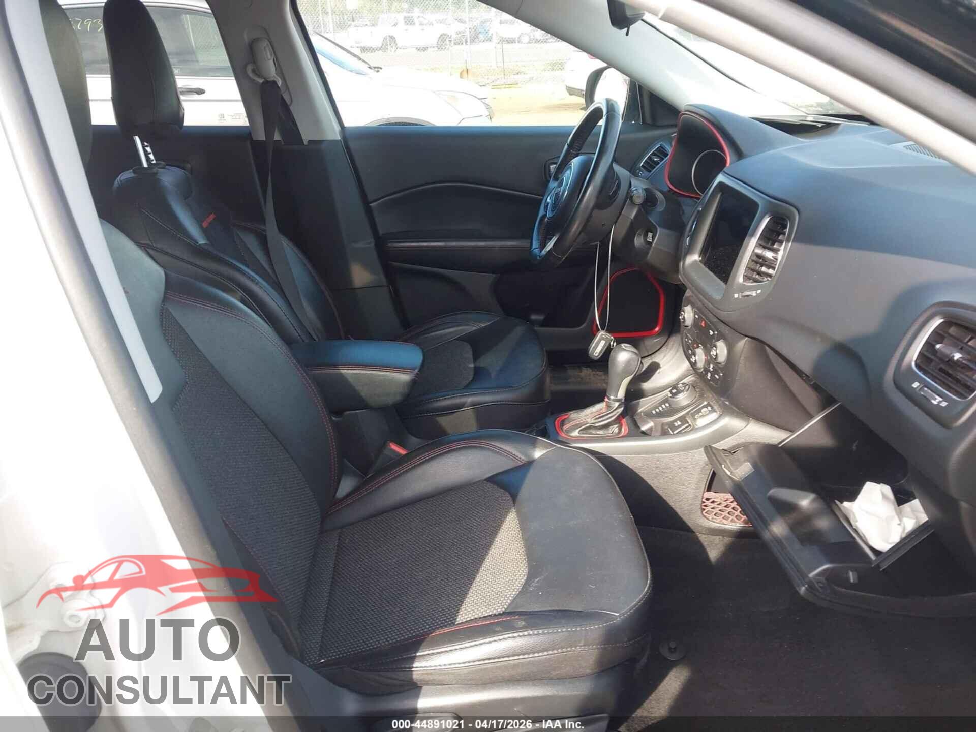JEEP COMPASS 2020 - 3C4NJDDB5LT166947