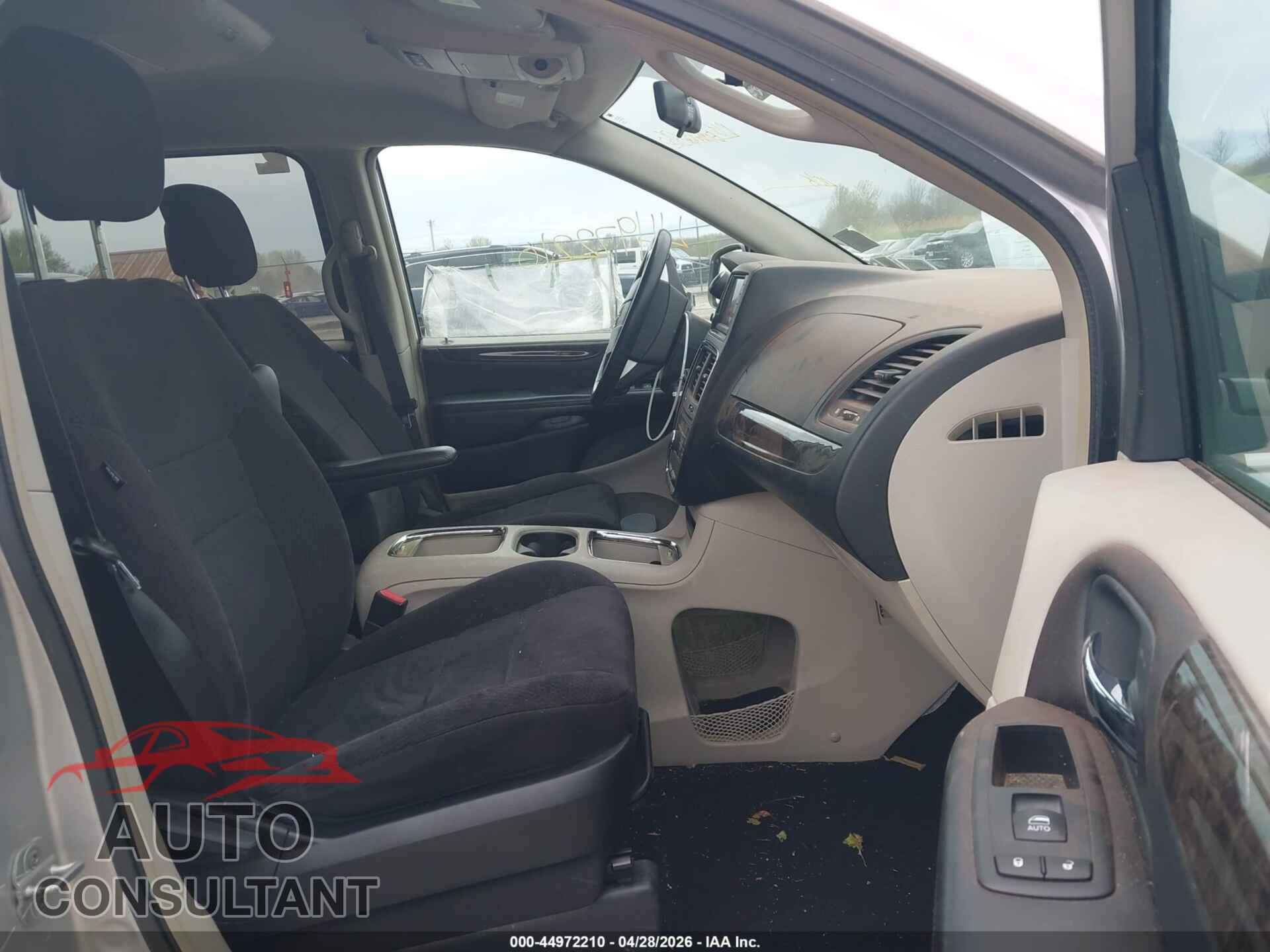 DODGE GRAND CARAVAN 2011 - 2D4RN5DG5BR669261
