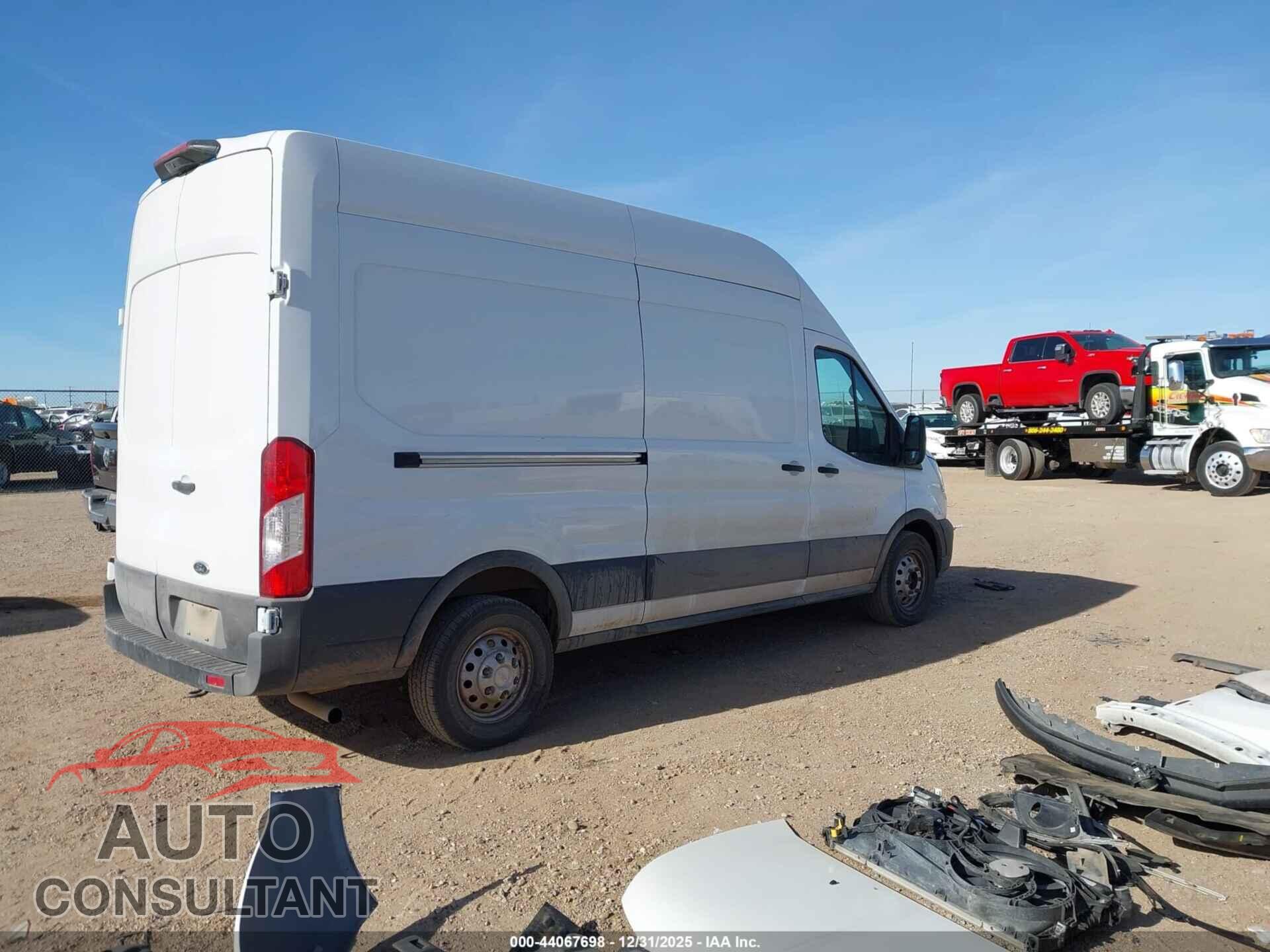 FORD TRANSIT-250 2022 - 1FTBR2X83NKA63904