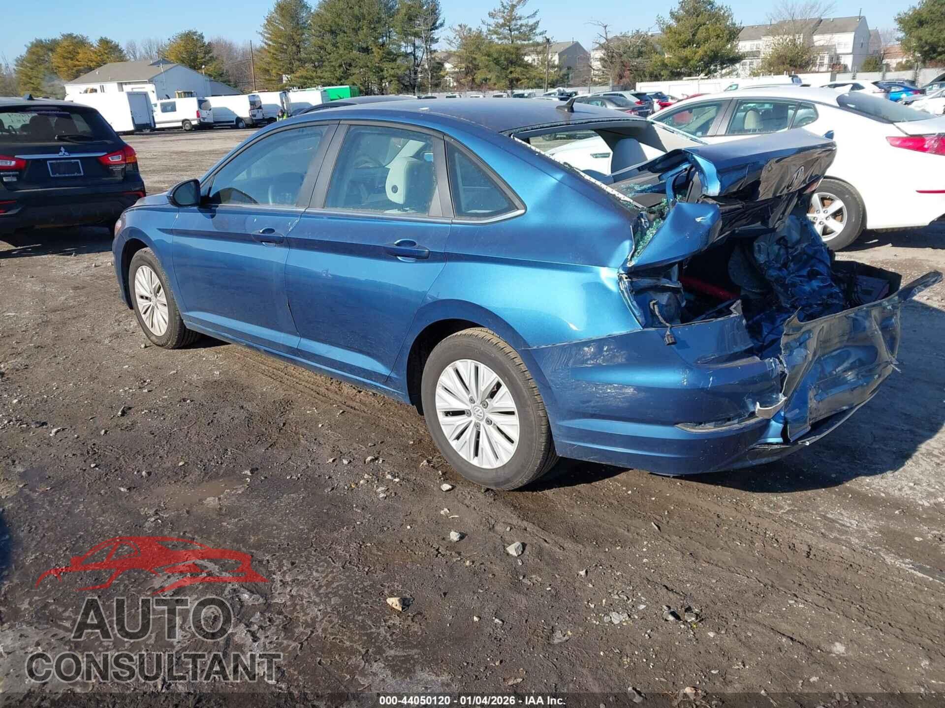 VOLKSWAGEN JETTA 2019 - 3VWC57BU8KM178131
