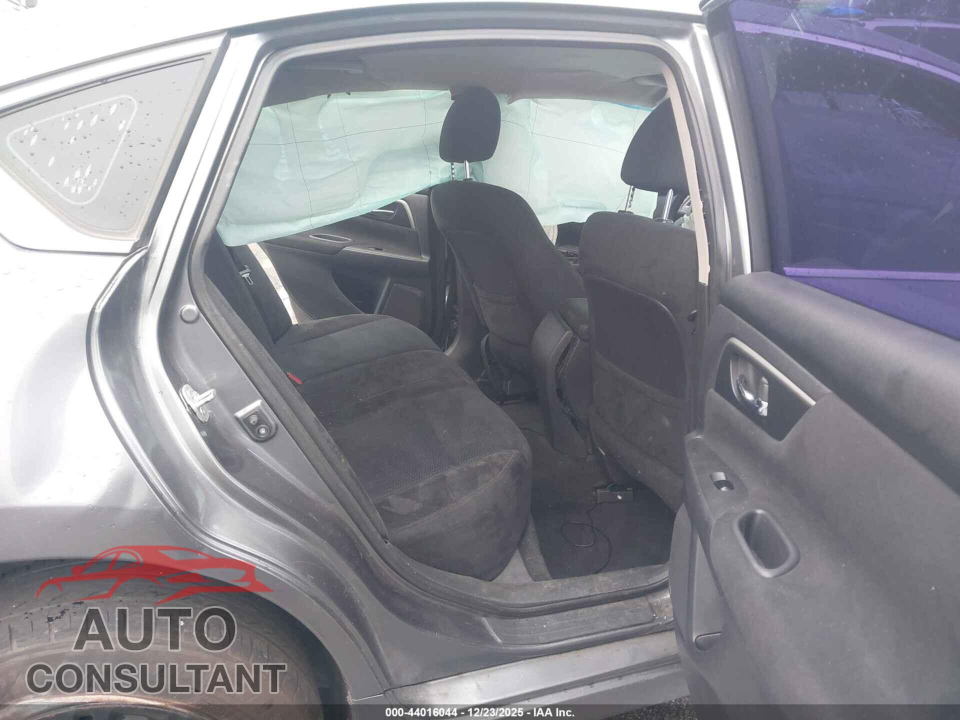 NISSAN ALTIMA 2015 - 1N4AL3AP7FC202002