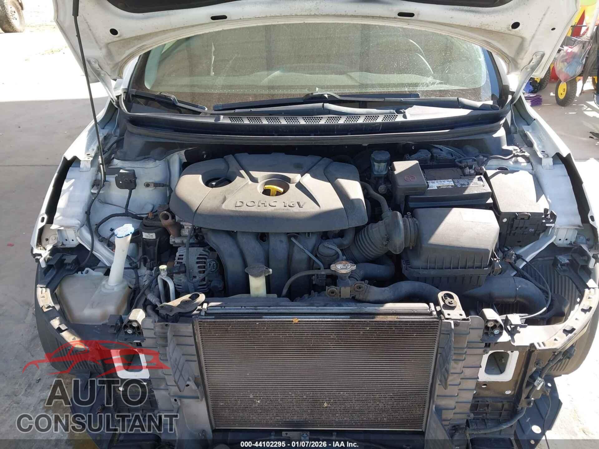 HYUNDAI ELANTRA 2013 - KMHDH6AEXDU009399