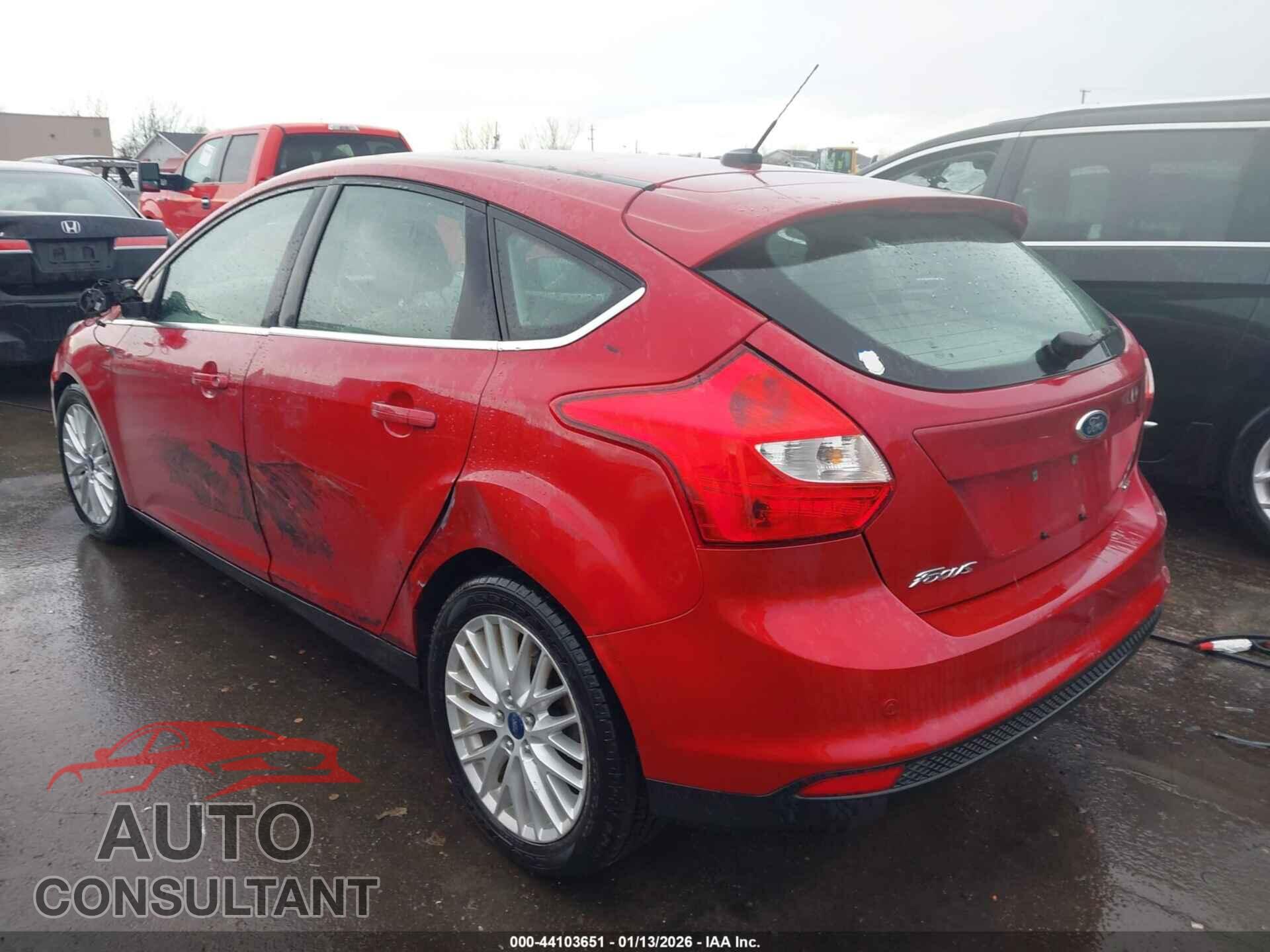 FORD FOCUS 2012 - 1FAHP3M29CL209919
