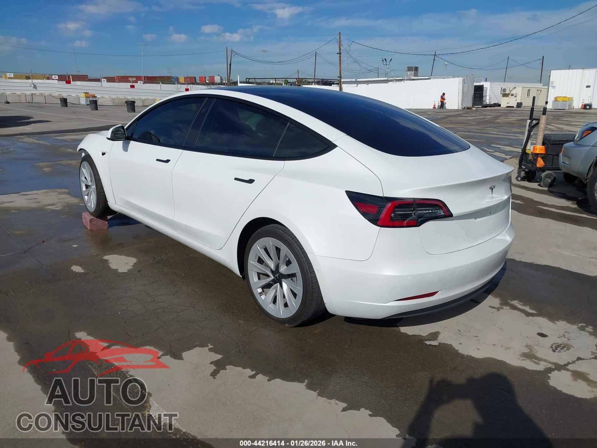 TESLA MODEL 3 2021 - 5YJ3E1EA7MF068387