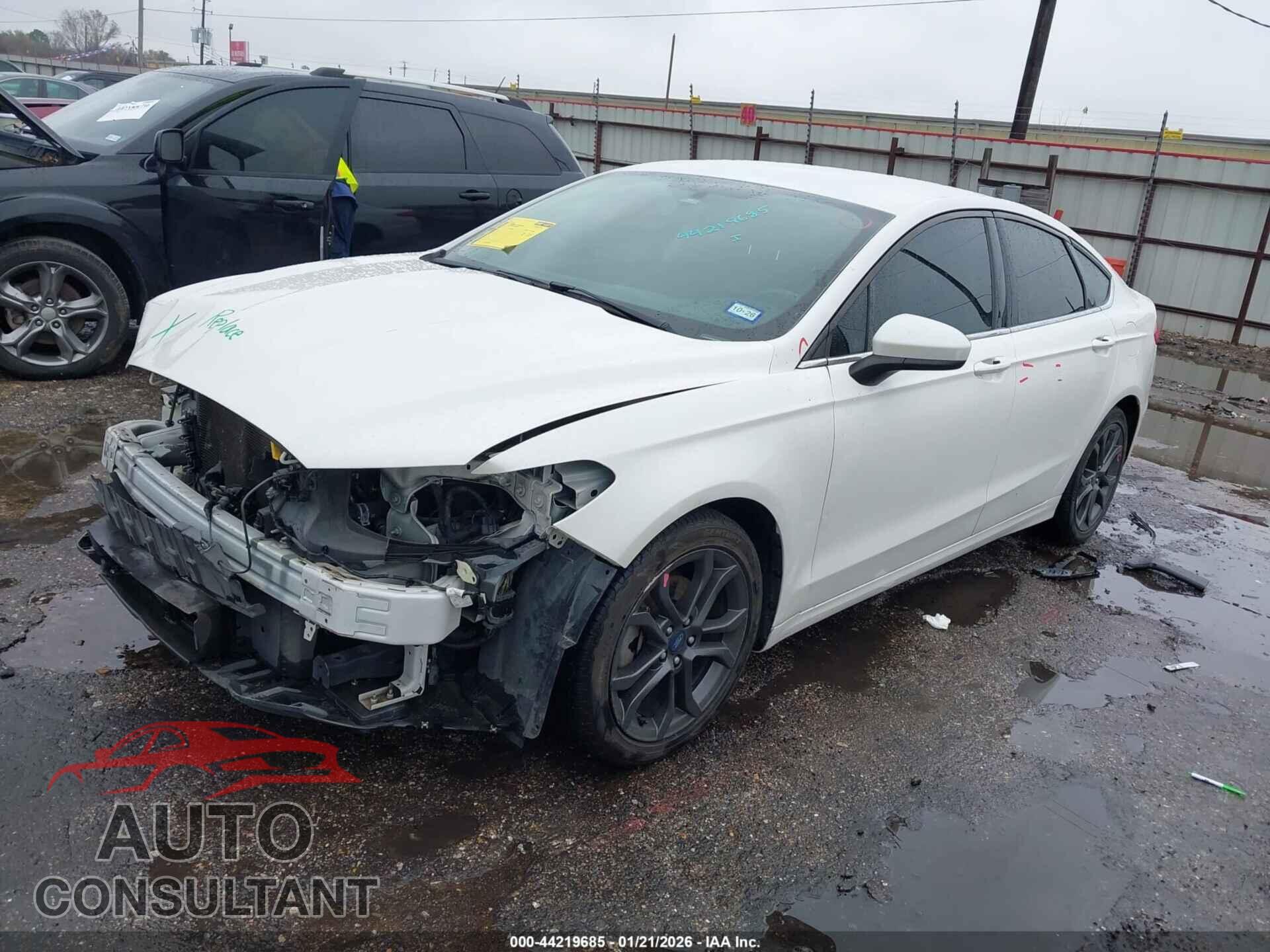FORD FUSION 2018 - 3FA6P0HD8JR256536