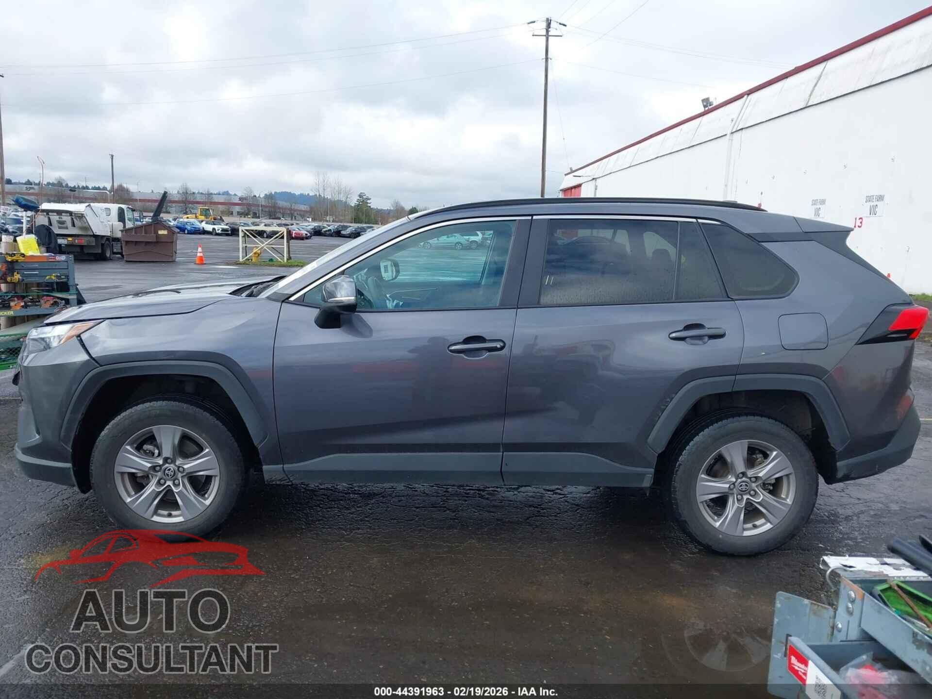 TOYOTA RAV4 2024 - 2T3P1RFV5RC443659
