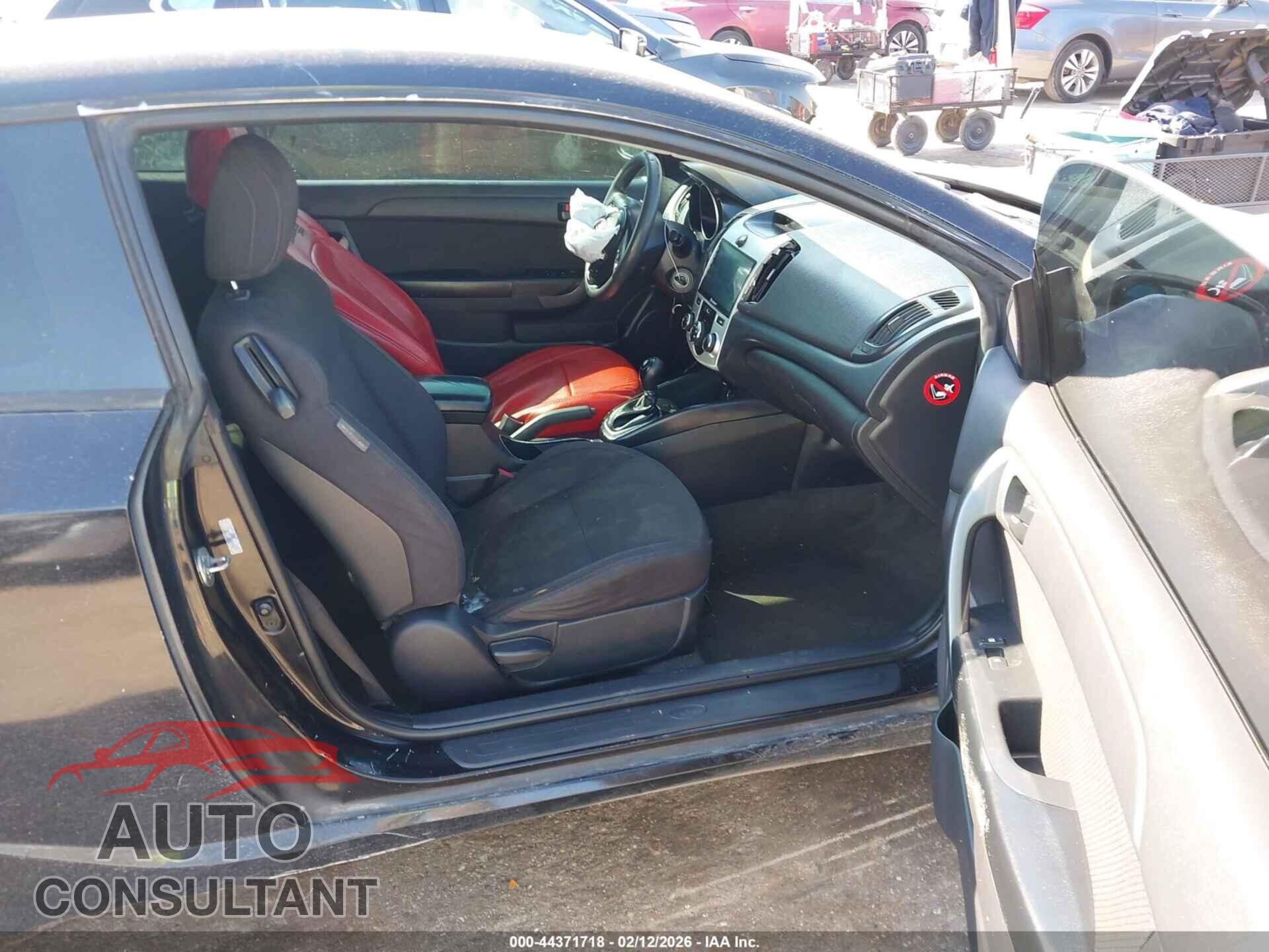 KIA FORTE KOUP 2012 - KNAFU6A20C5531978