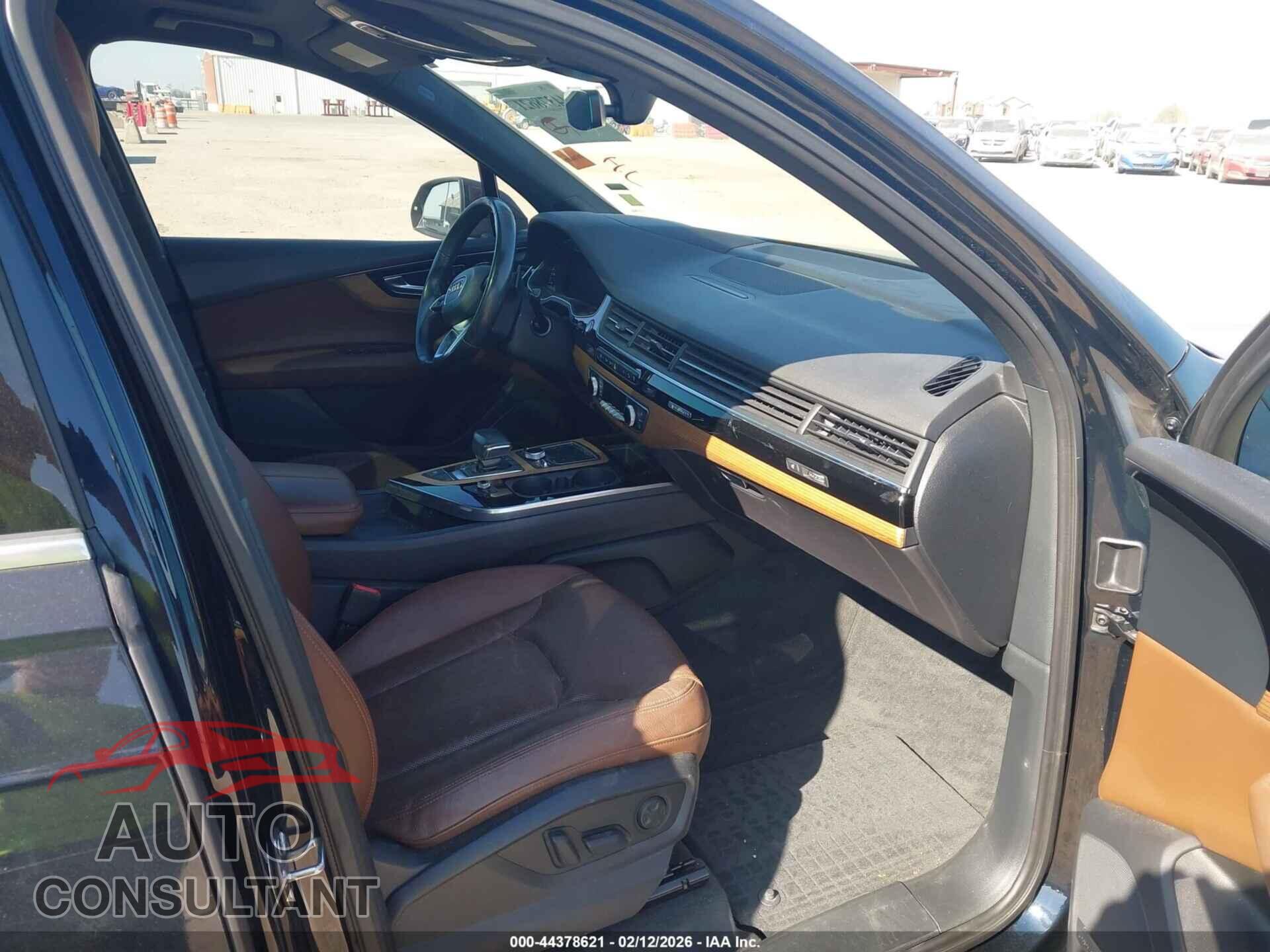 AUDI Q7 2017 - WA1VAAF75HD034866