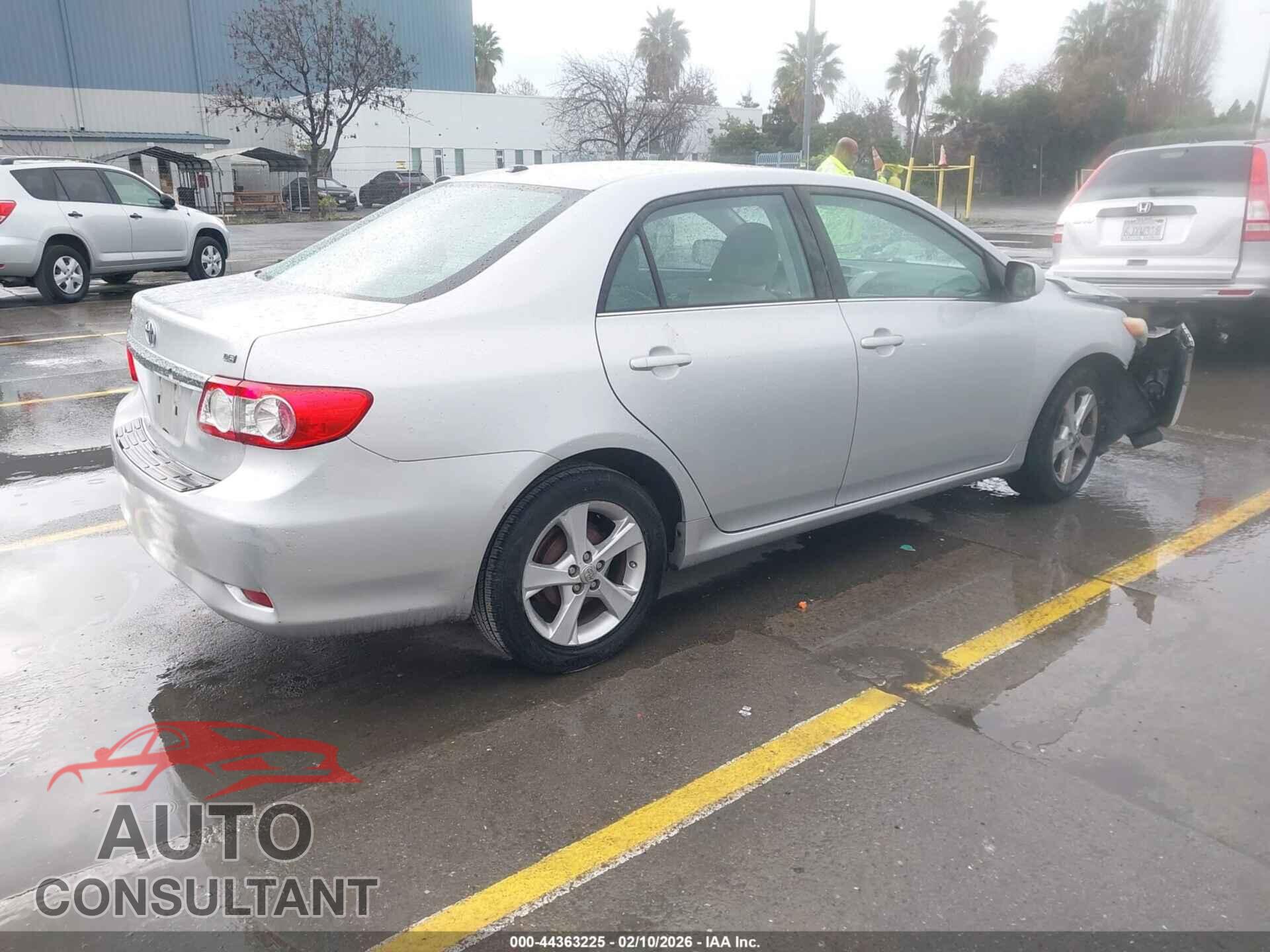 TOYOTA COROLLA 2013 - 5YFBU4EE4DP120212