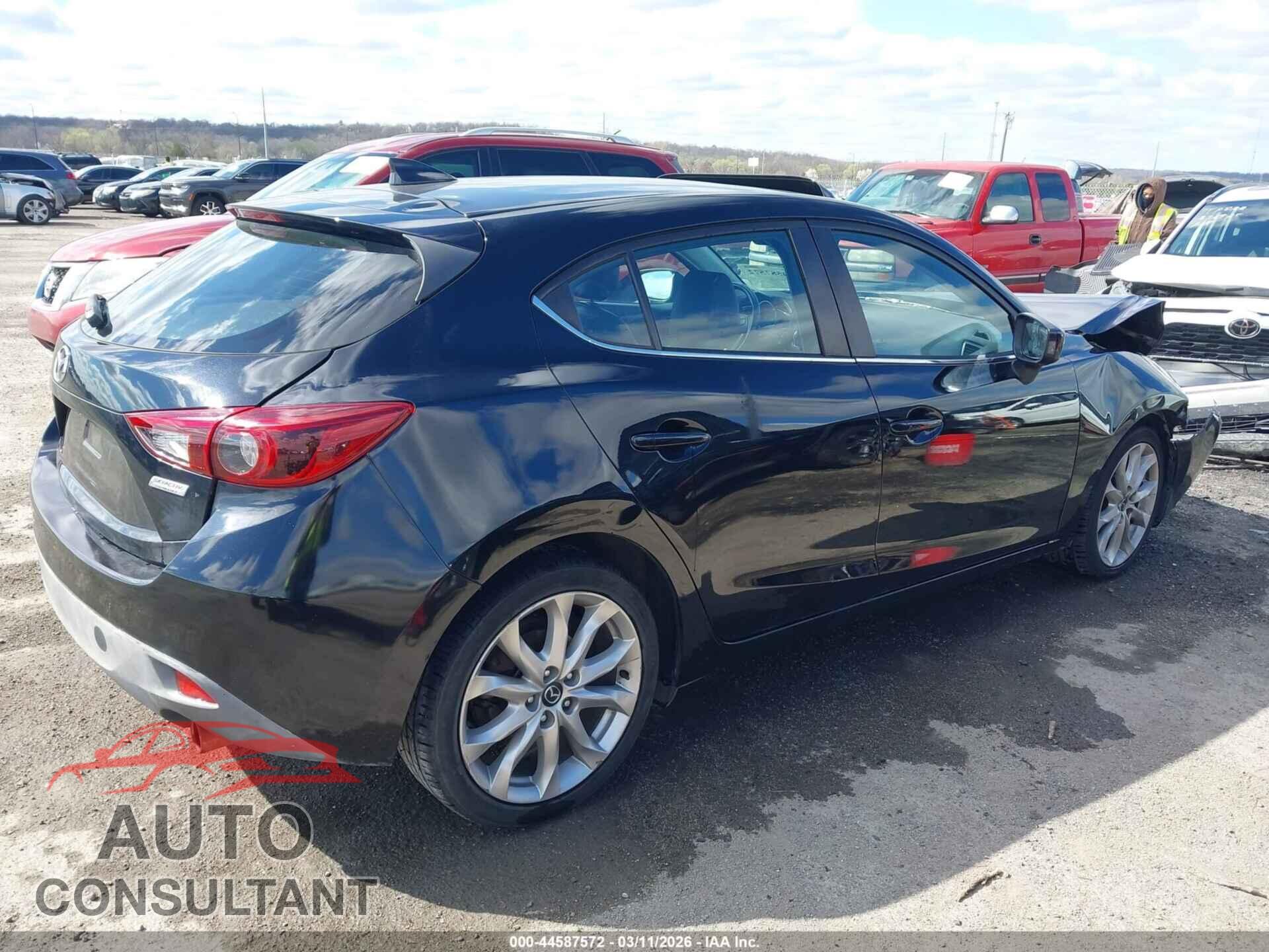 MAZDA MAZDA3 2015 - JM1BM1M35F1270710