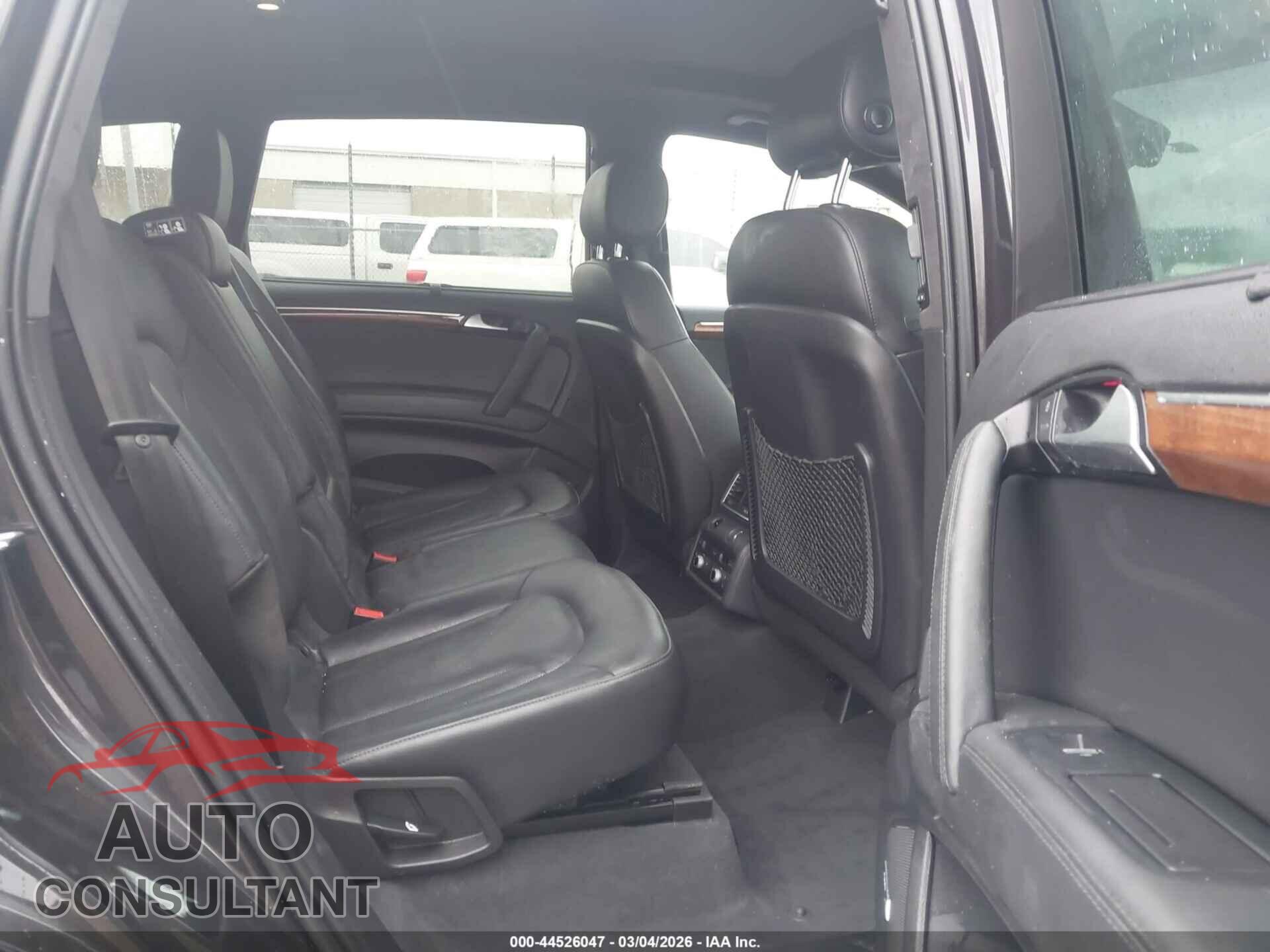 AUDI Q7 2015 - WA1DGAFE0FD008617