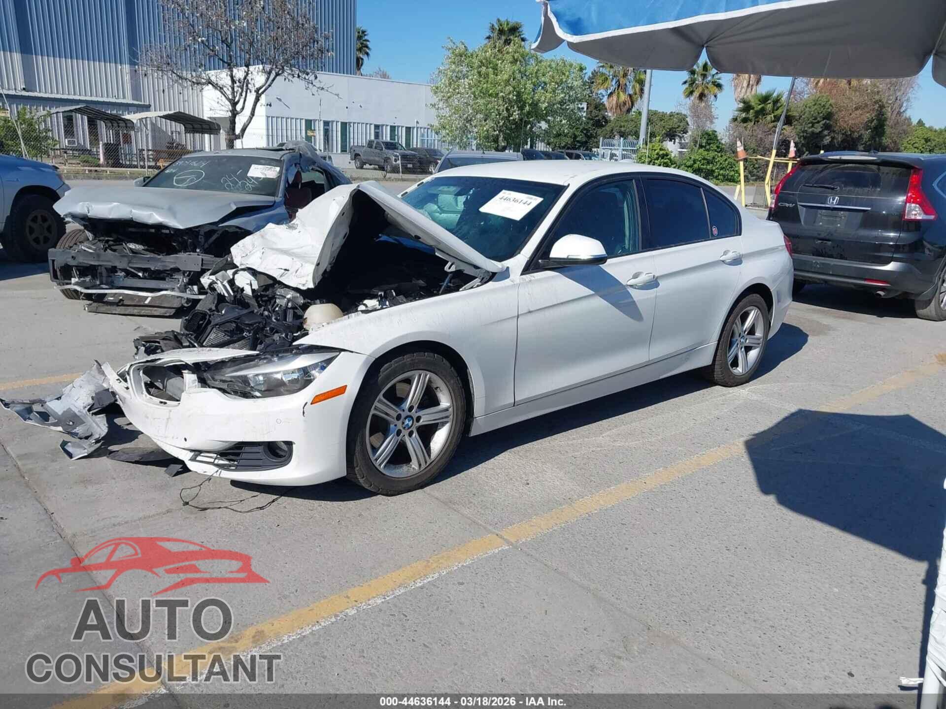 BMW 328I 2014 - WBA3A5G57ENP32478