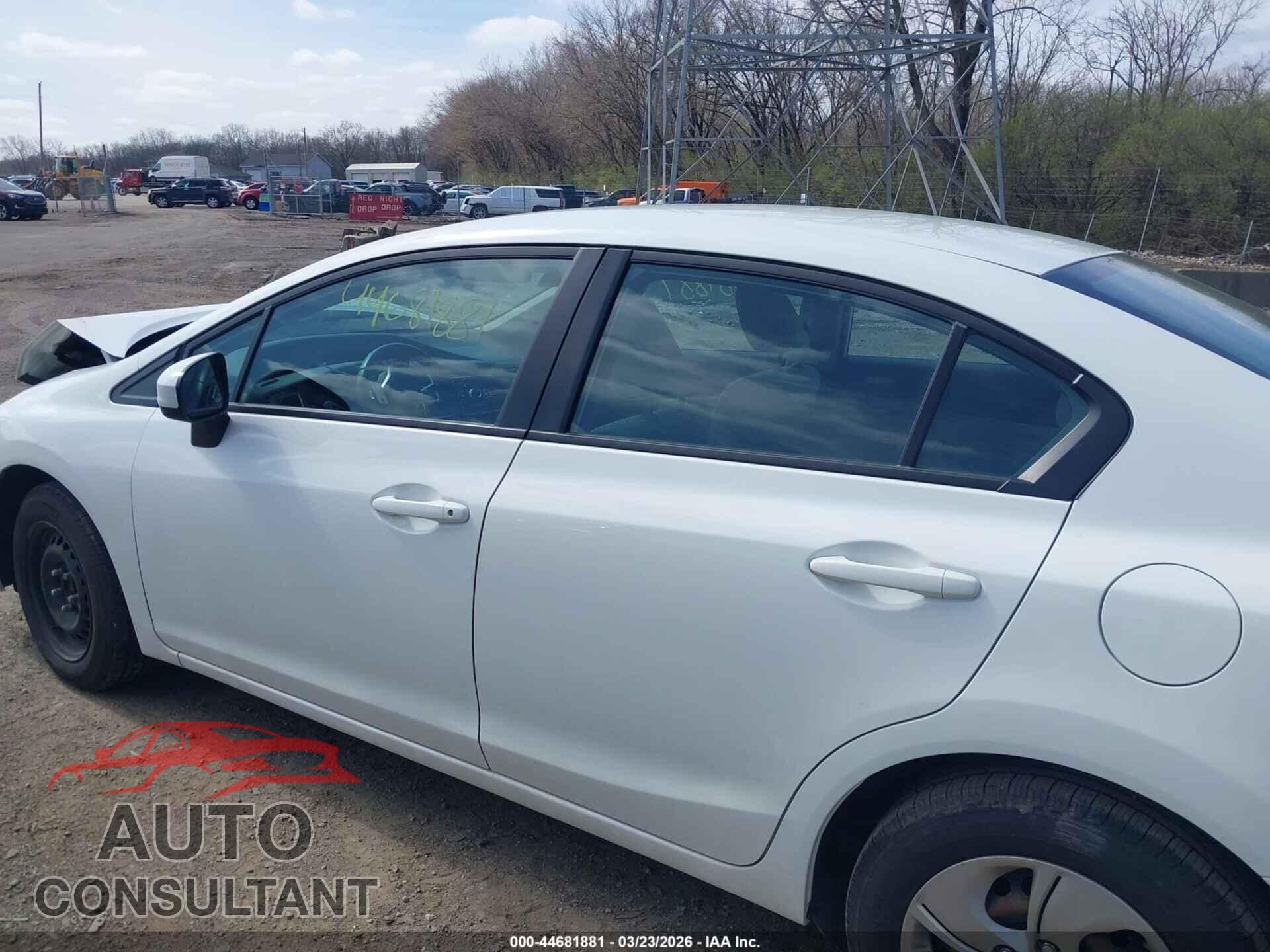 HONDA CIVIC 2015 - 19XFB2F57FE707826