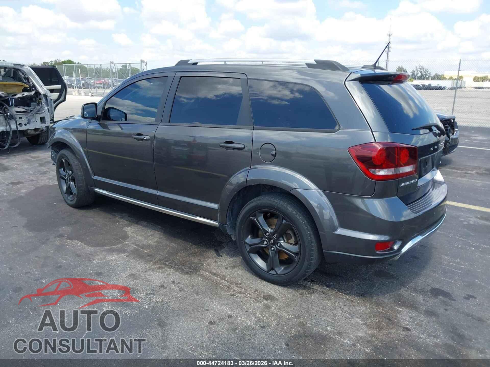 DODGE JOURNEY 2018 - 3C4PDCGGXJT217874