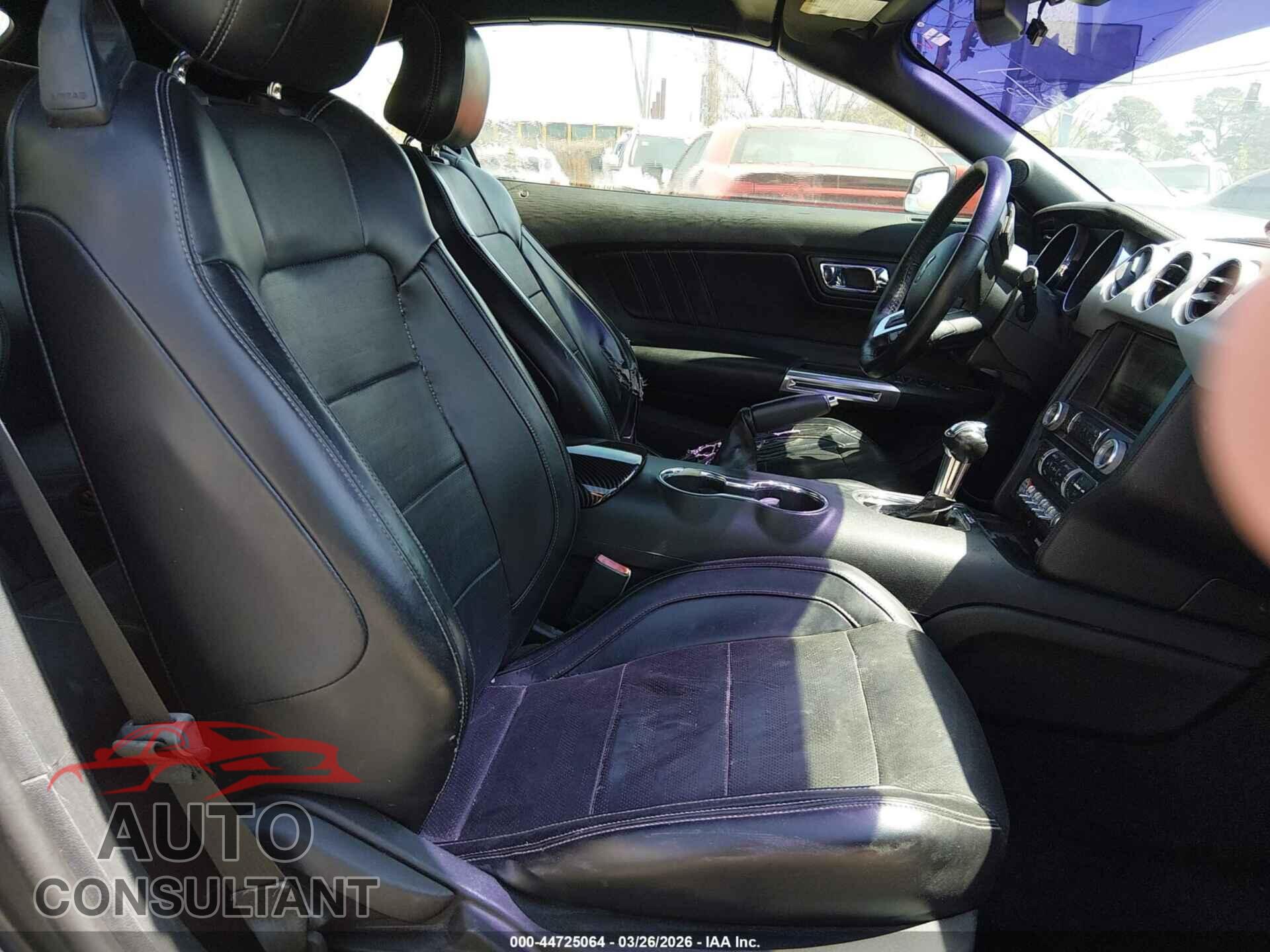 FORD MUSTANG 2015 - 1FATP8FF8F5373923