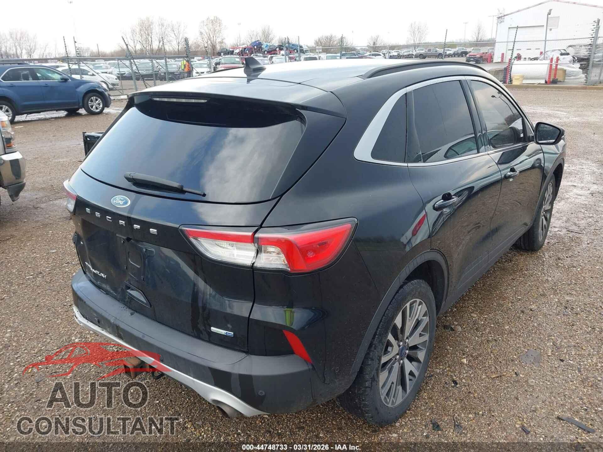 FORD ESCAPE 2020 - 1FMCU9J94LUB10254