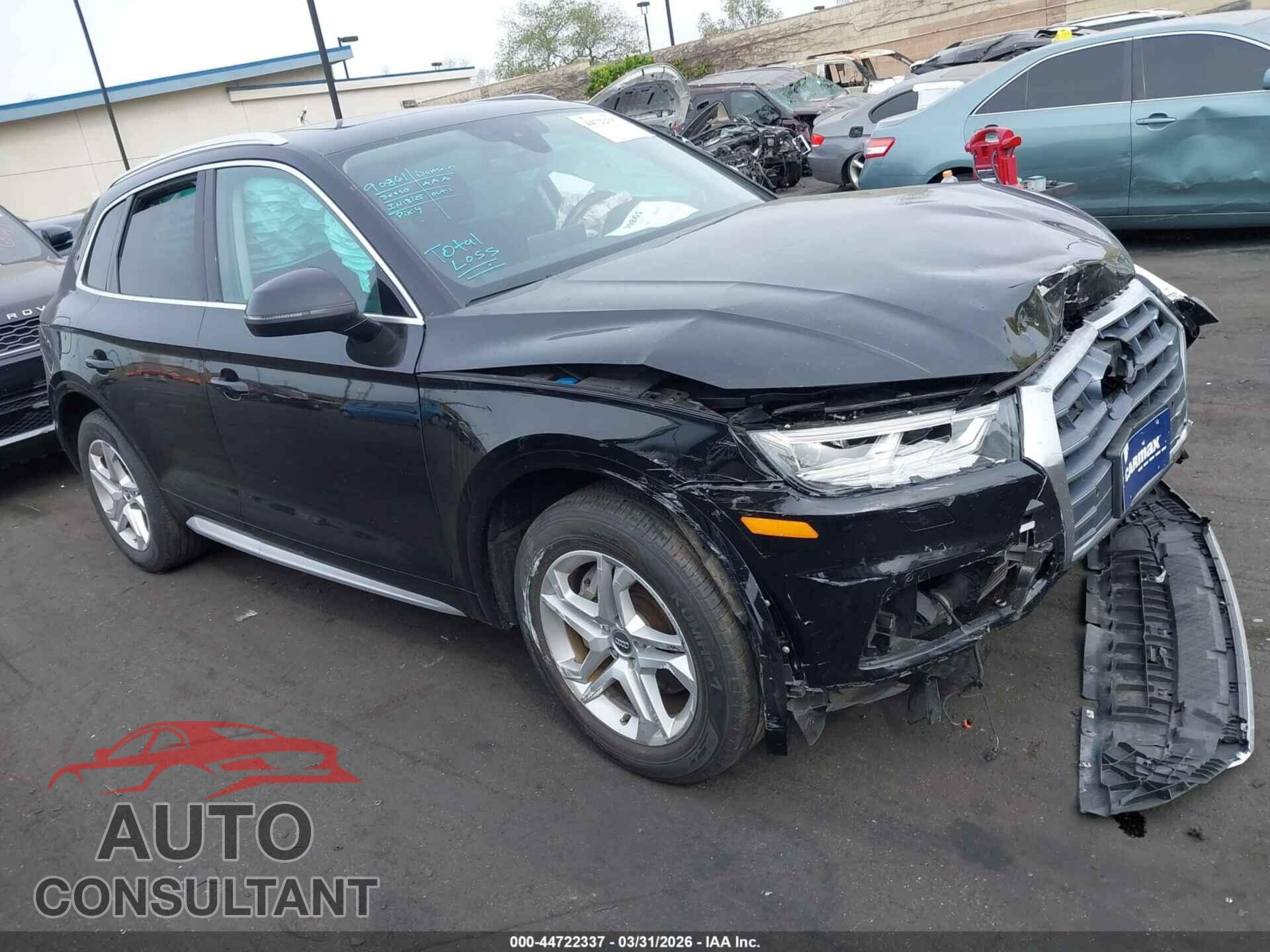 AUDI Q5 2018 - WA1BNAFY7J2207384