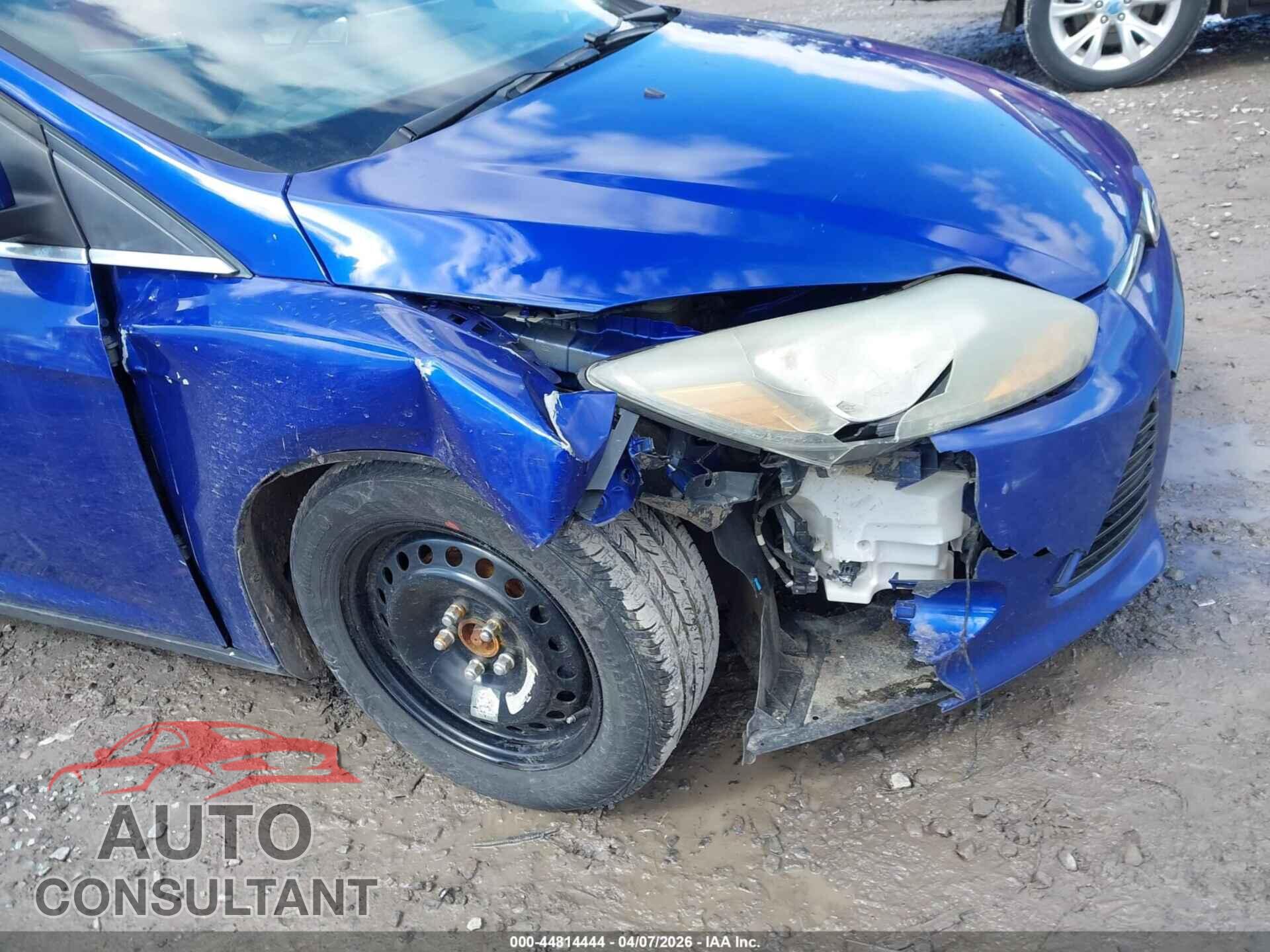 FORD FOCUS 2013 - 1FADP3N24DL136604