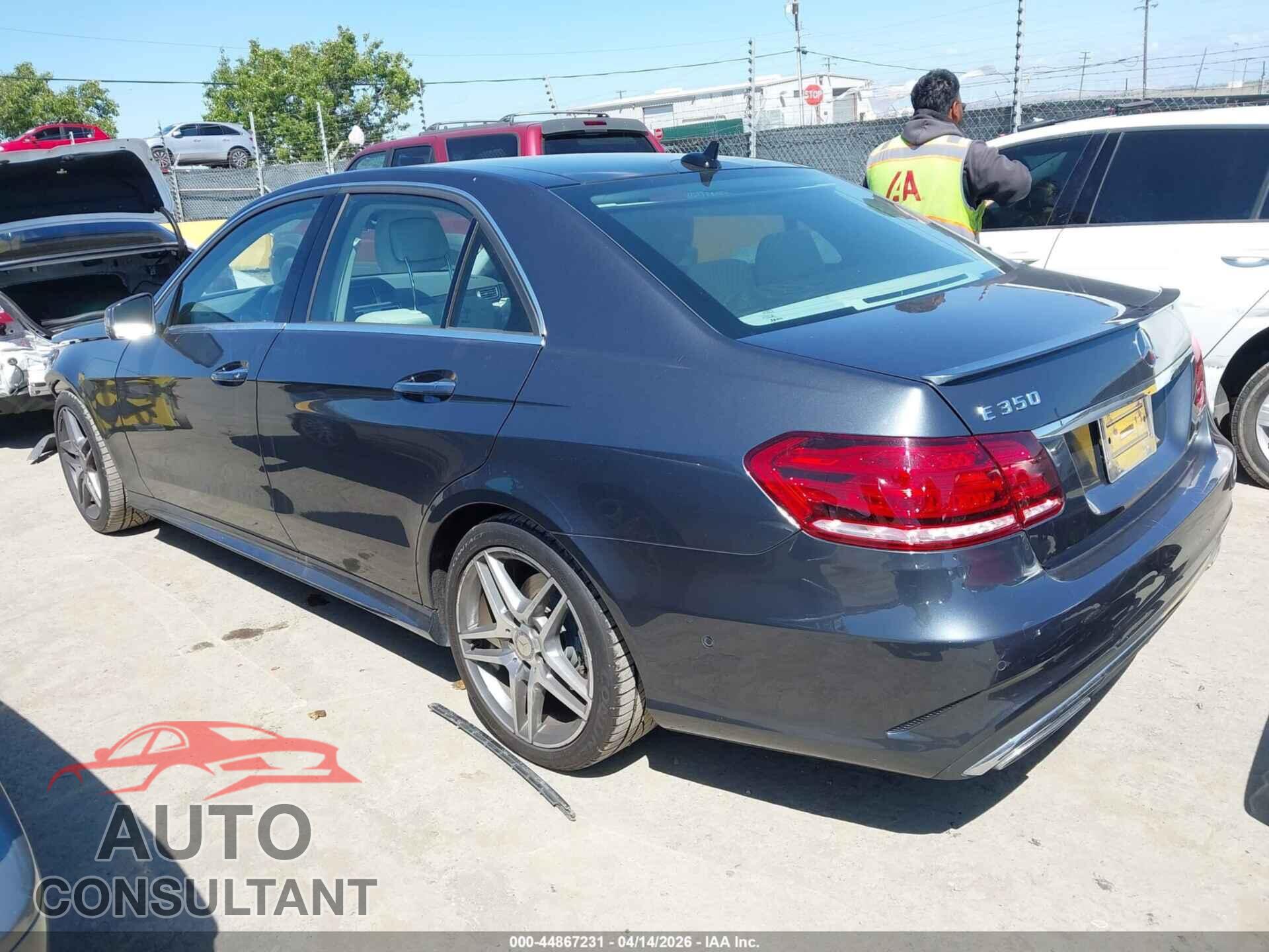 MERCEDES-BENZ E 350 2014 - WDDHF5KB0EA904886