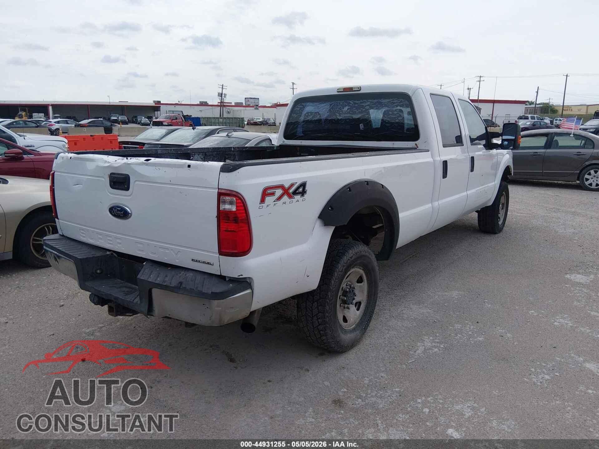 FORD F-350 2013 - 1FT8W3B66DEB76628