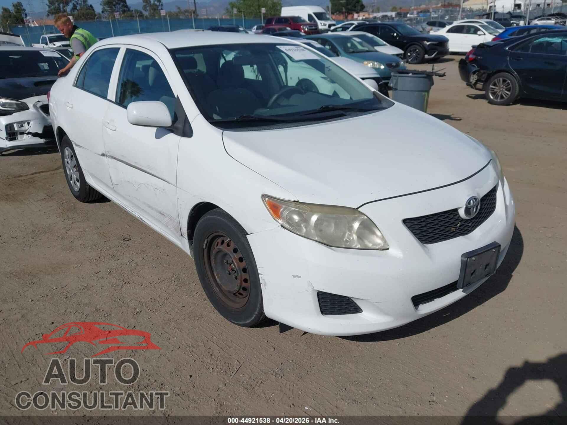 TOYOTA COROLLA 2009 - JTDBL40E099053406