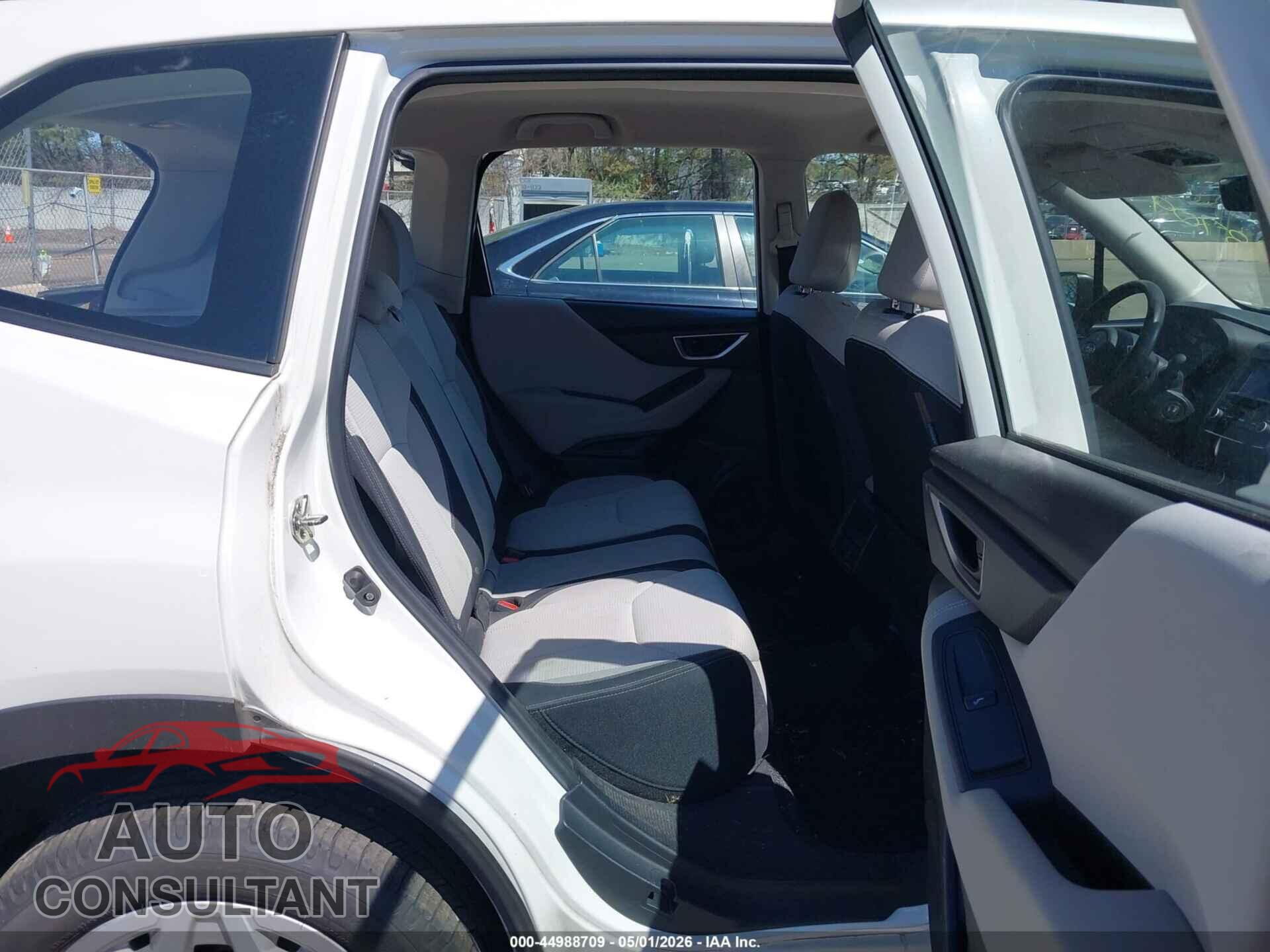SUBARU FORESTER 2019 - JF2SKACC8KH474847