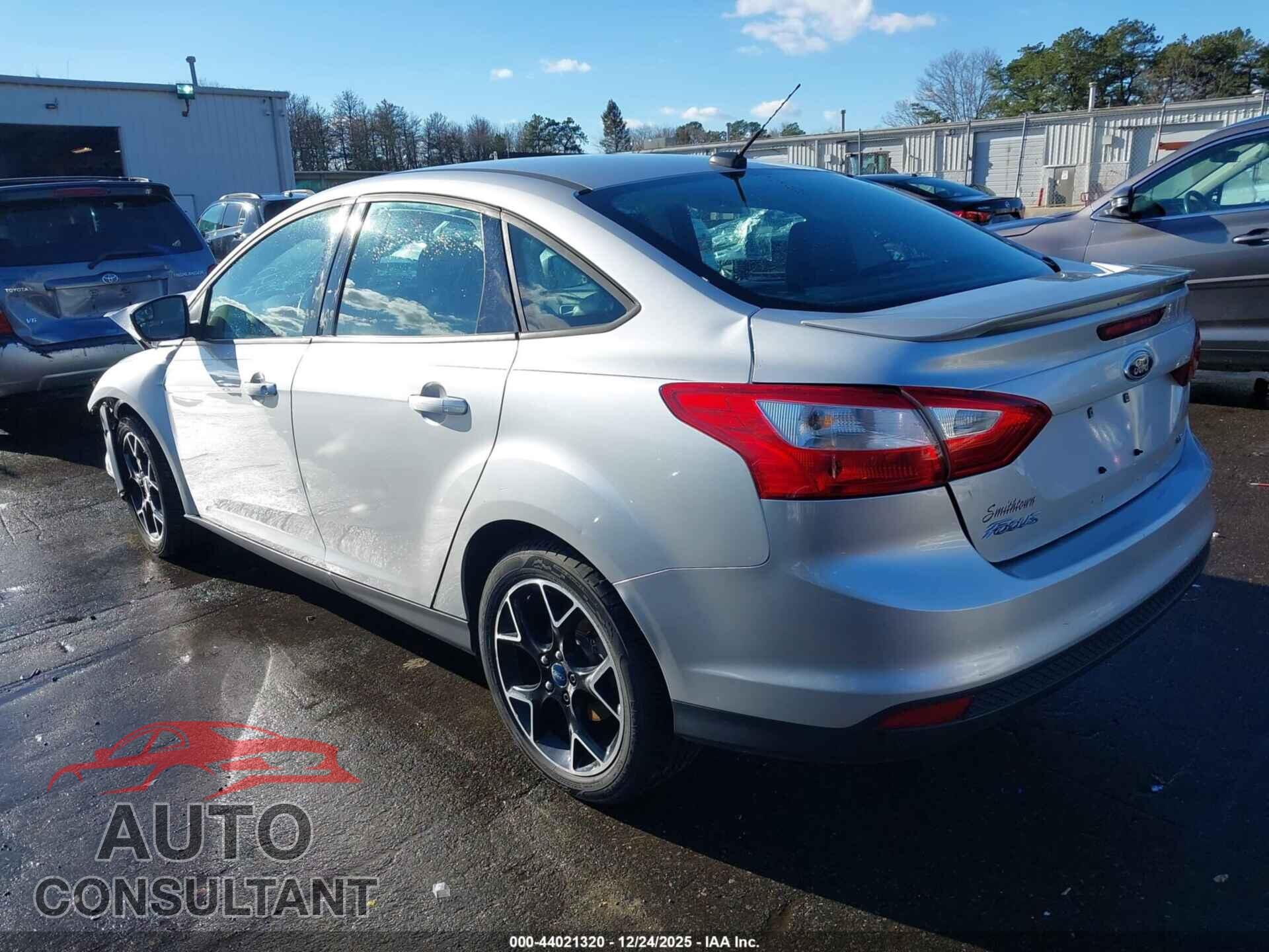 FORD FOCUS 2013 - 1FADP3F25DL288101