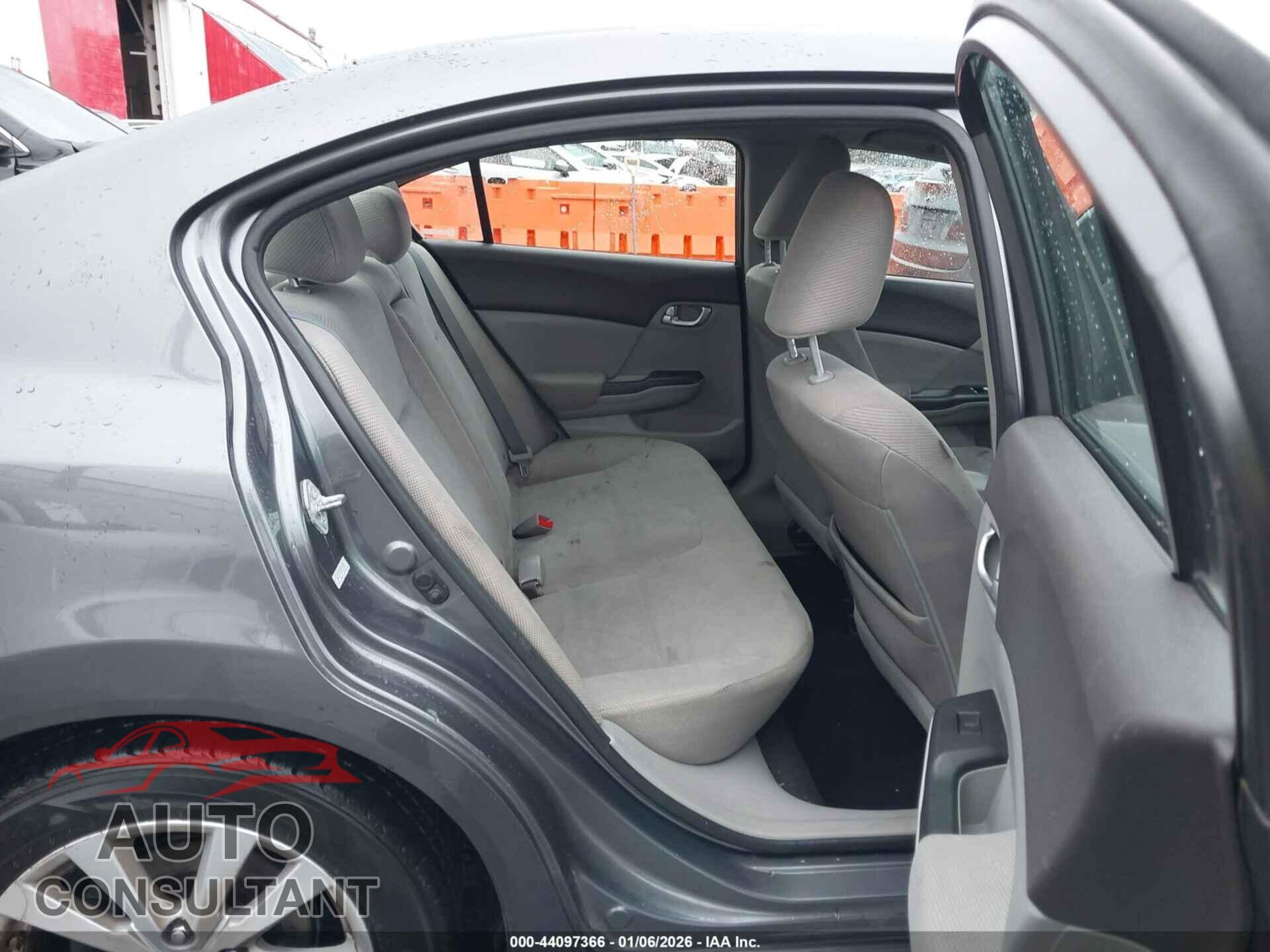 HONDA CIVIC 2012 - 2HGFB2F87CH313996