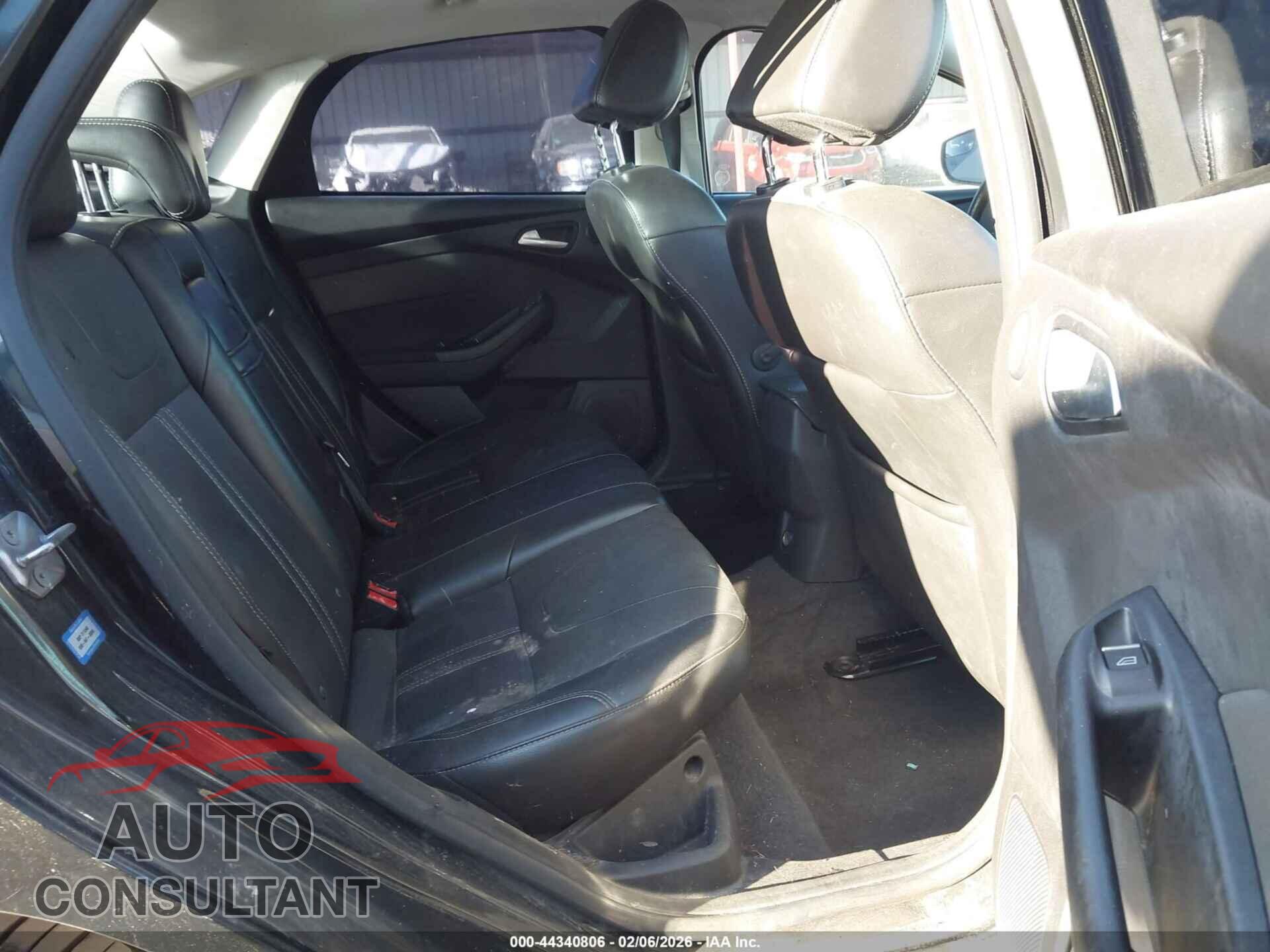 FORD FOCUS 2013 - 1FADP3J26DL200311