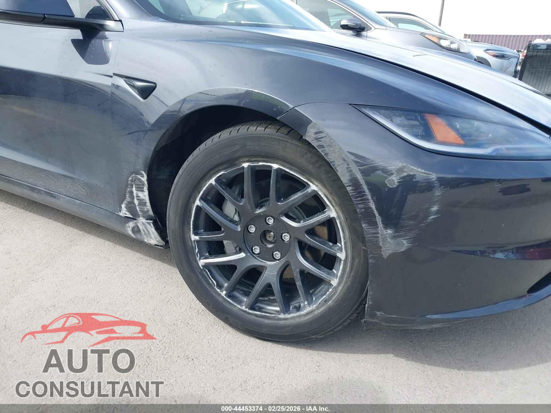 TESLA MODEL 3 2024 - 5YJ3E1EB9RF821742