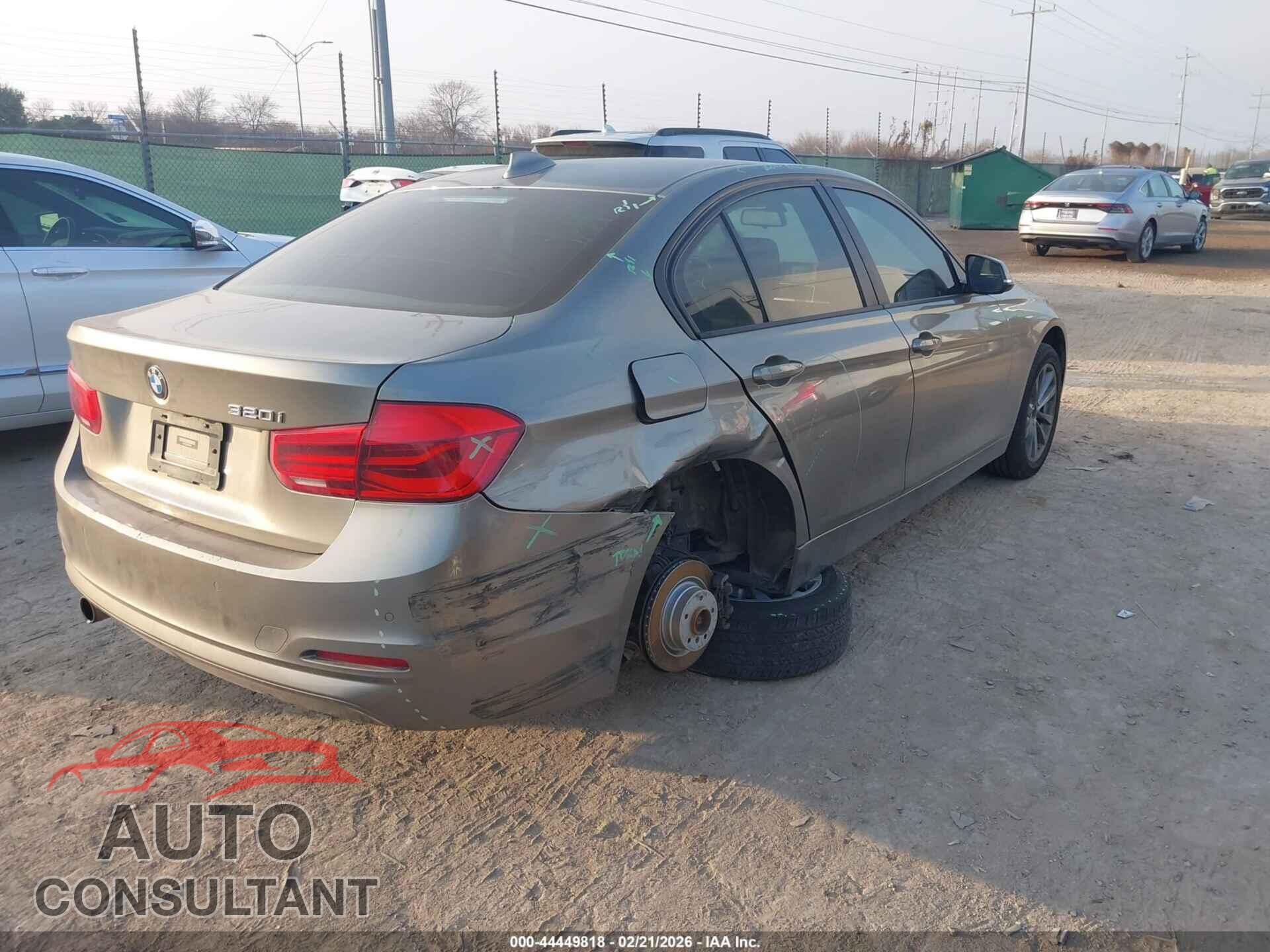 BMW 320I 2018 - WBA8A9C55JK623242