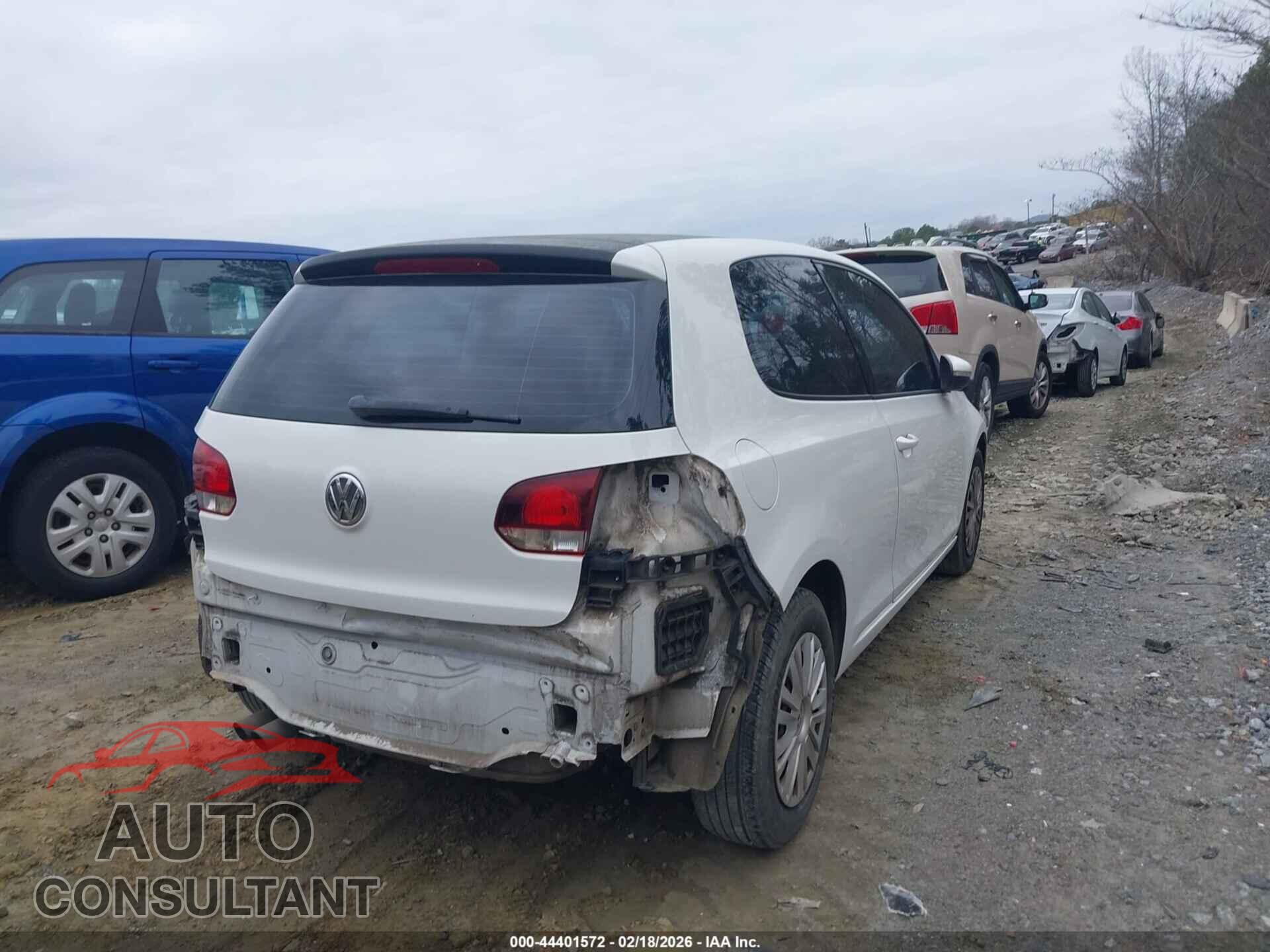 VOLKSWAGEN GOLF 2013 - WVWBB7AJ2DW096493