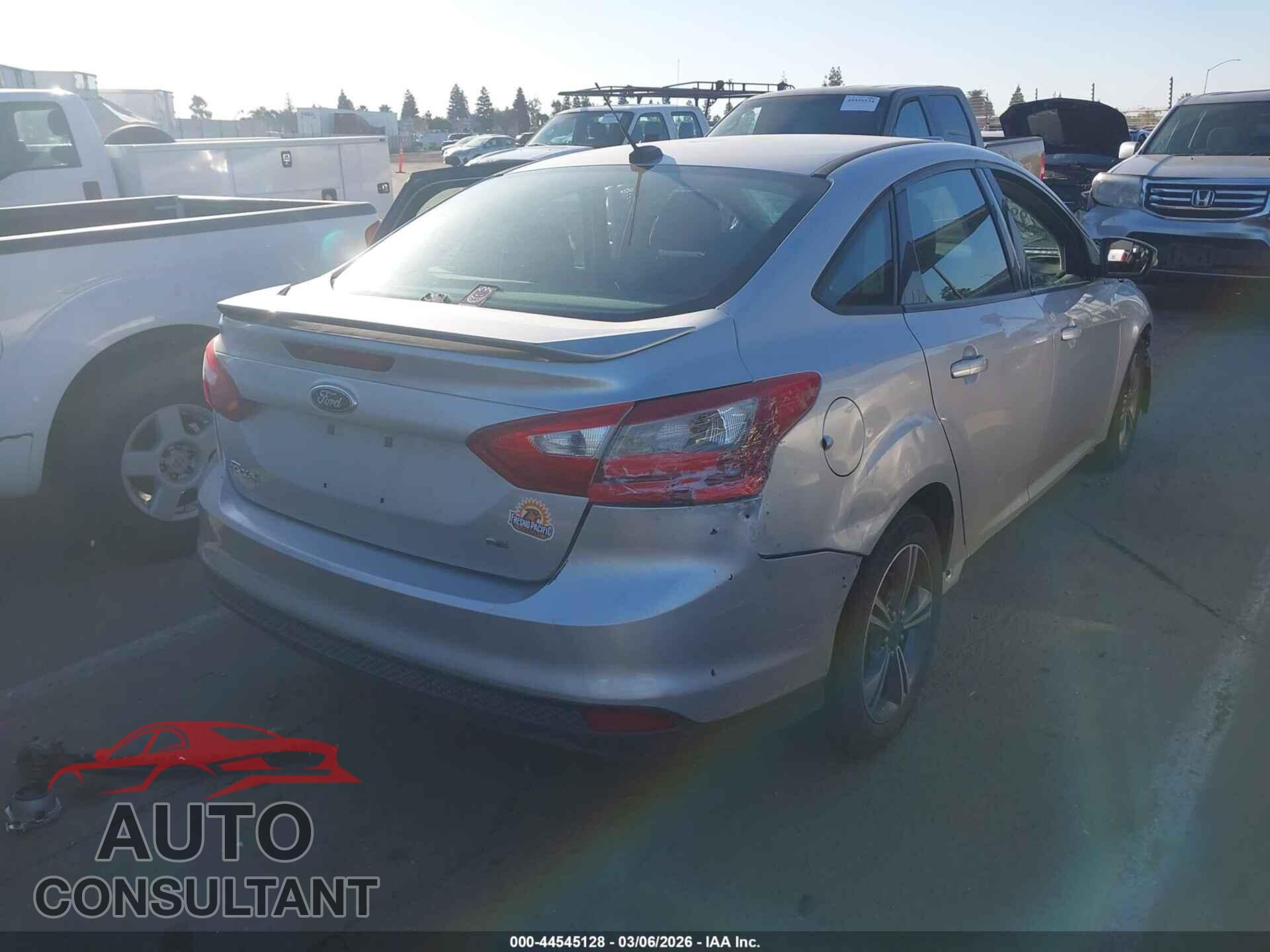 FORD FOCUS 2014 - 1FADP3F20EL432154