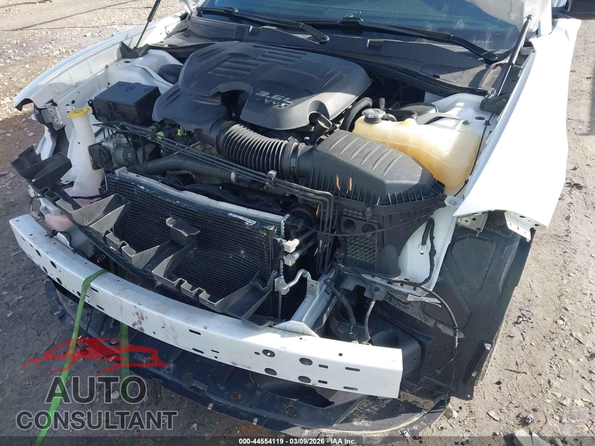 DODGE CHARGER 2020 - 2C3CDXMG4LH145645